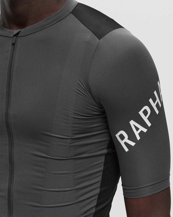 BEY01XX_APA_Mens-Pro-Team-