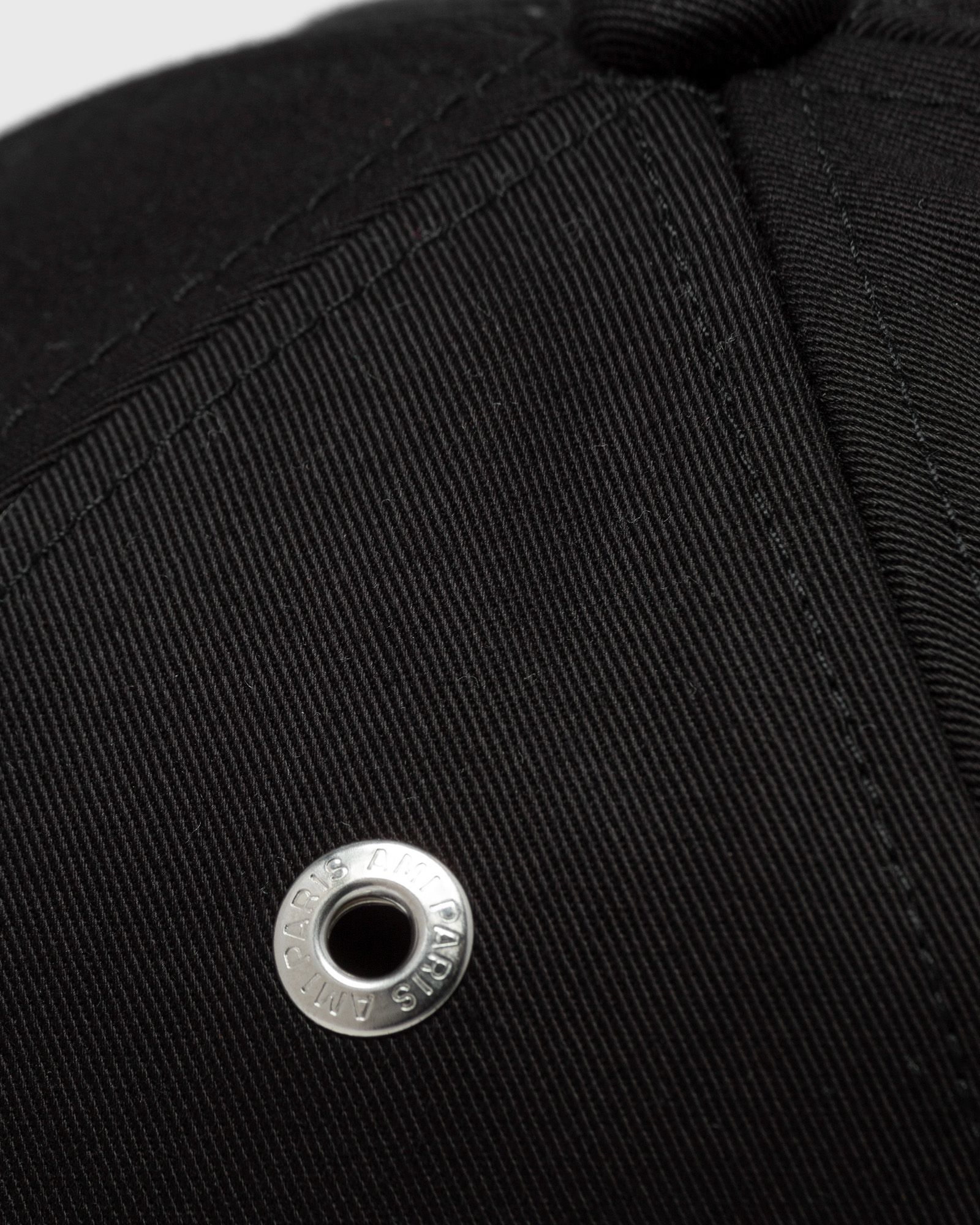 RED AMI DE COEUR EMBROIDERY CAP