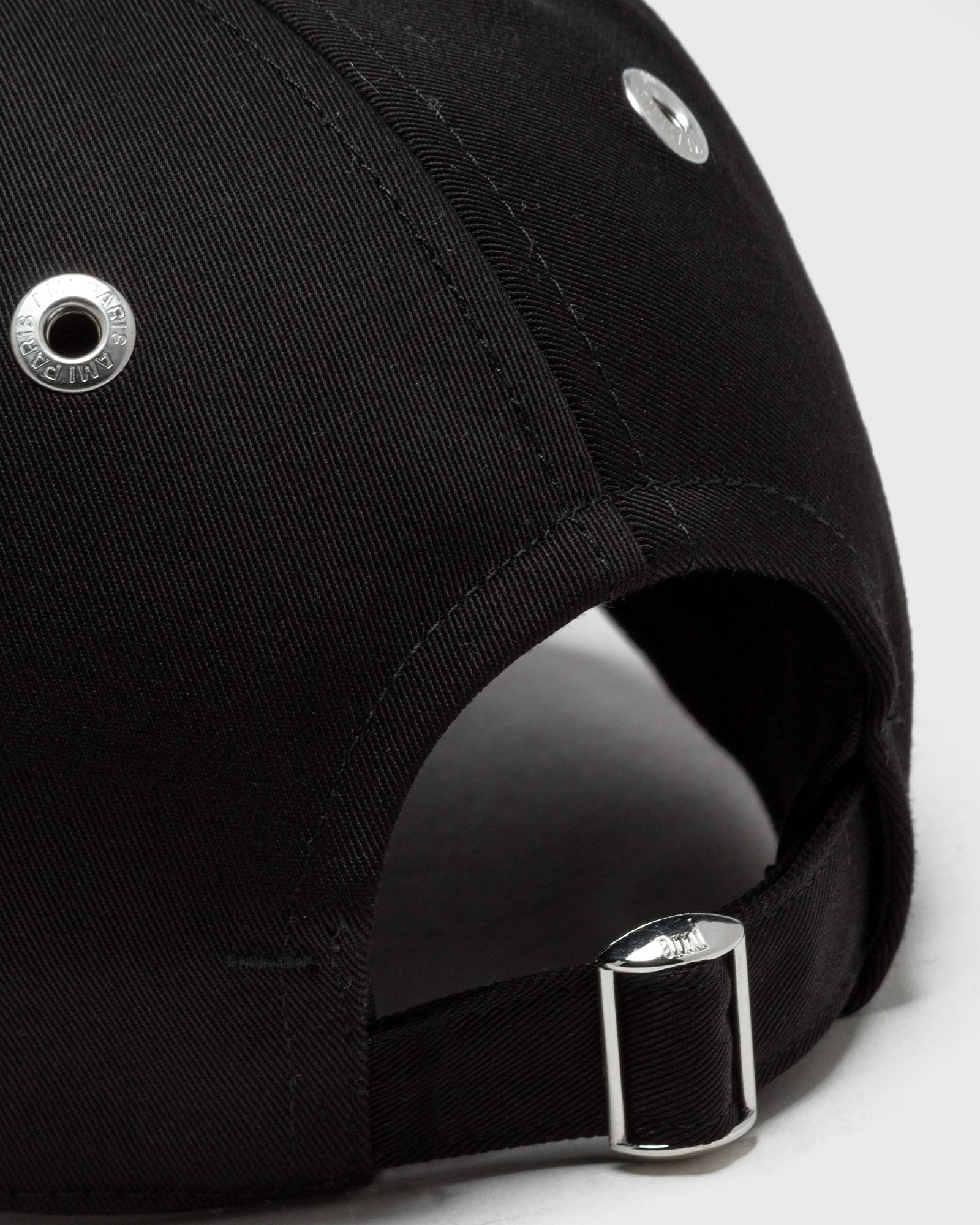RED AMI DE COEUR EMBROIDERY CAP