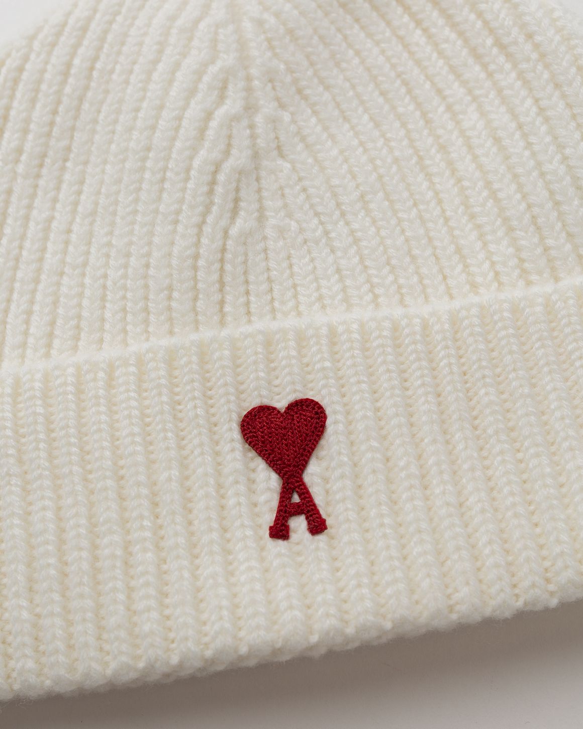 【関税込み】AMI PARIS Ami De Coeur ビーニー AMI Paris AMI DE COEUR BEANIE Black | BSTN Store