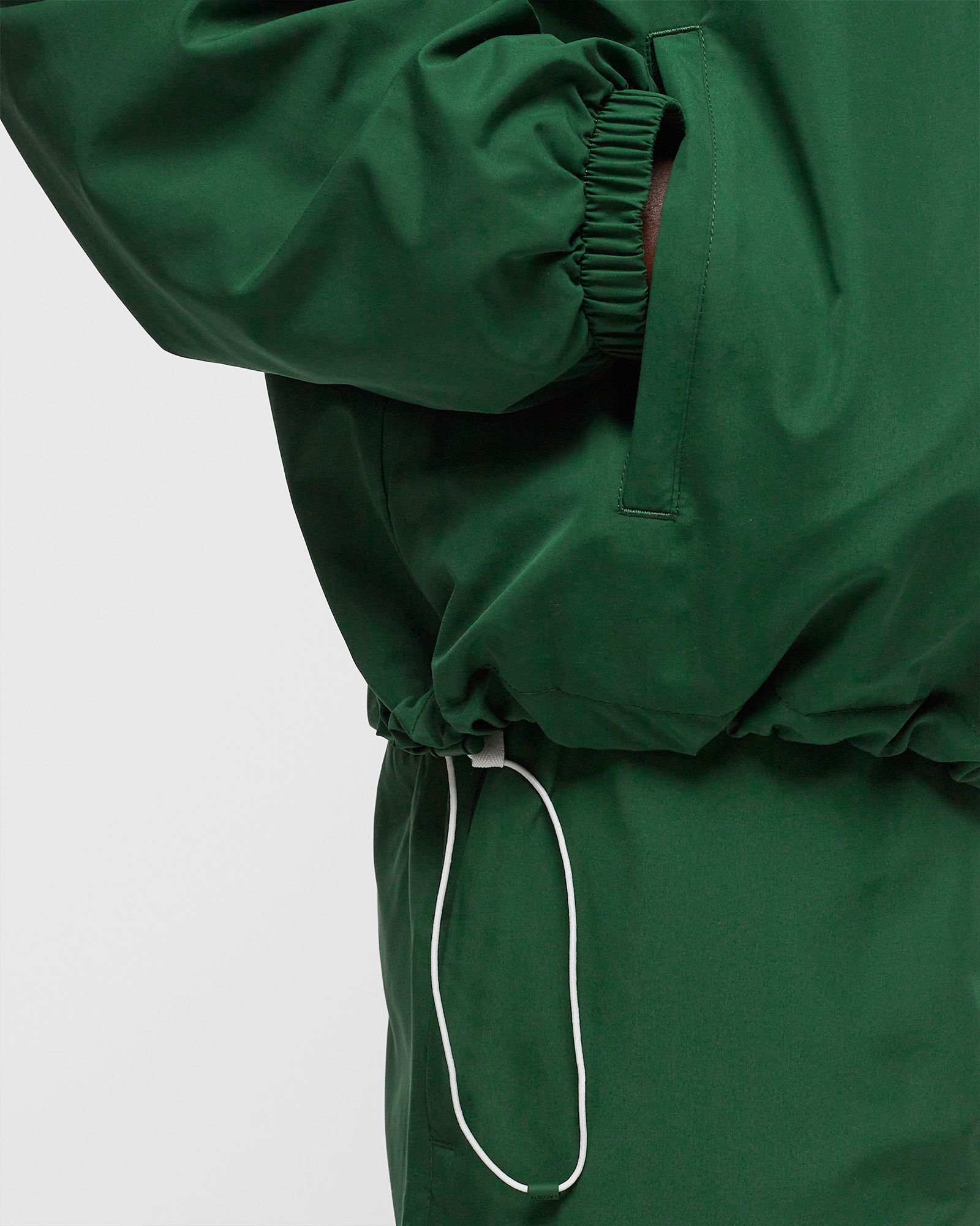 SPORTSUIT JACKET WITH REMOVABLE HOOD