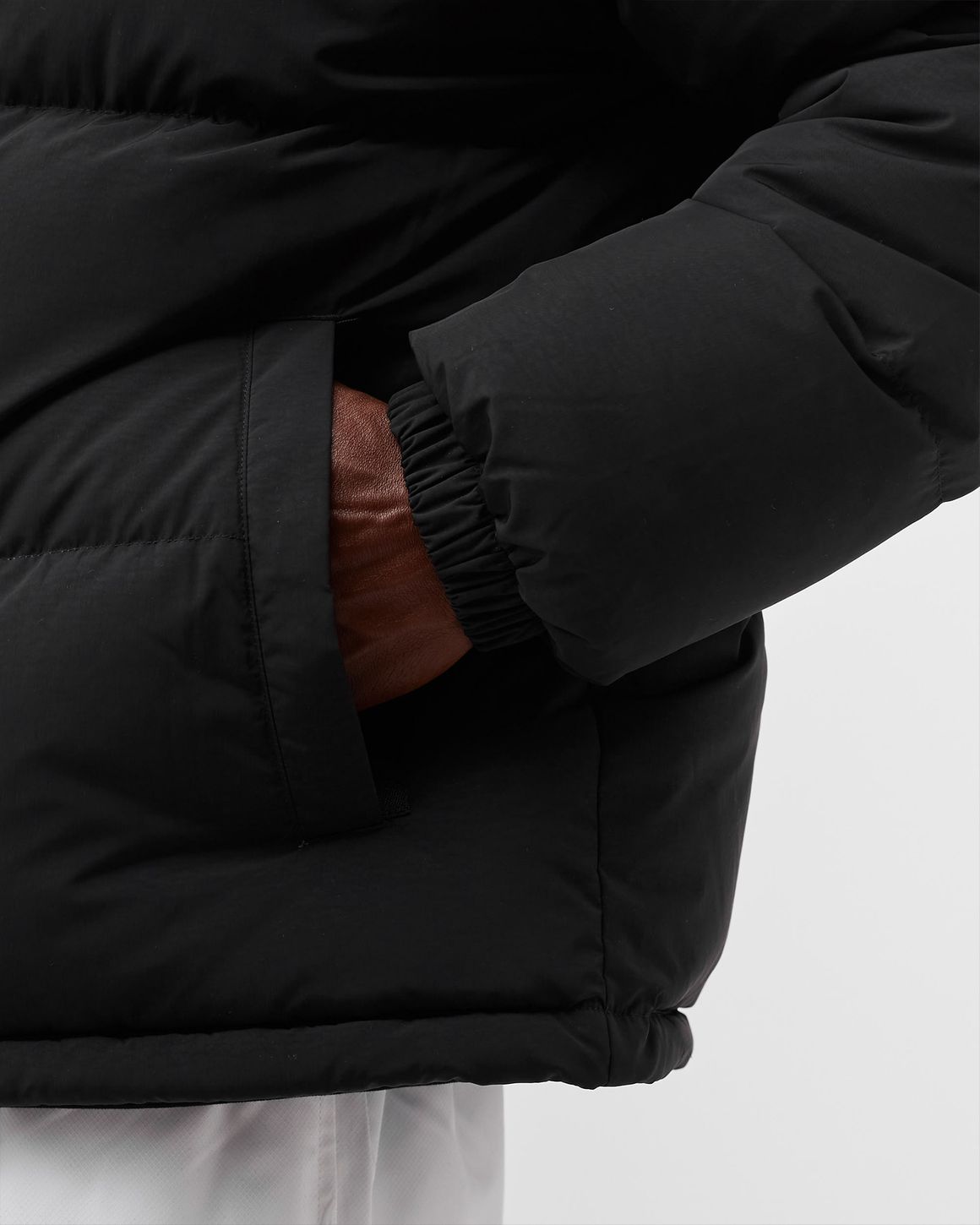 LACOSTE ダウンフーディ― サイズ（US)S 日本M程度 eyJidWNrZXQiOiJic3RuLWltYWdlLX