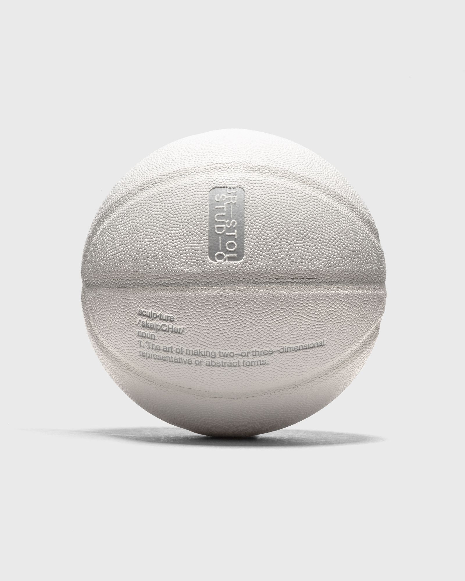 PEBBLE LEATHER BASKETBALL