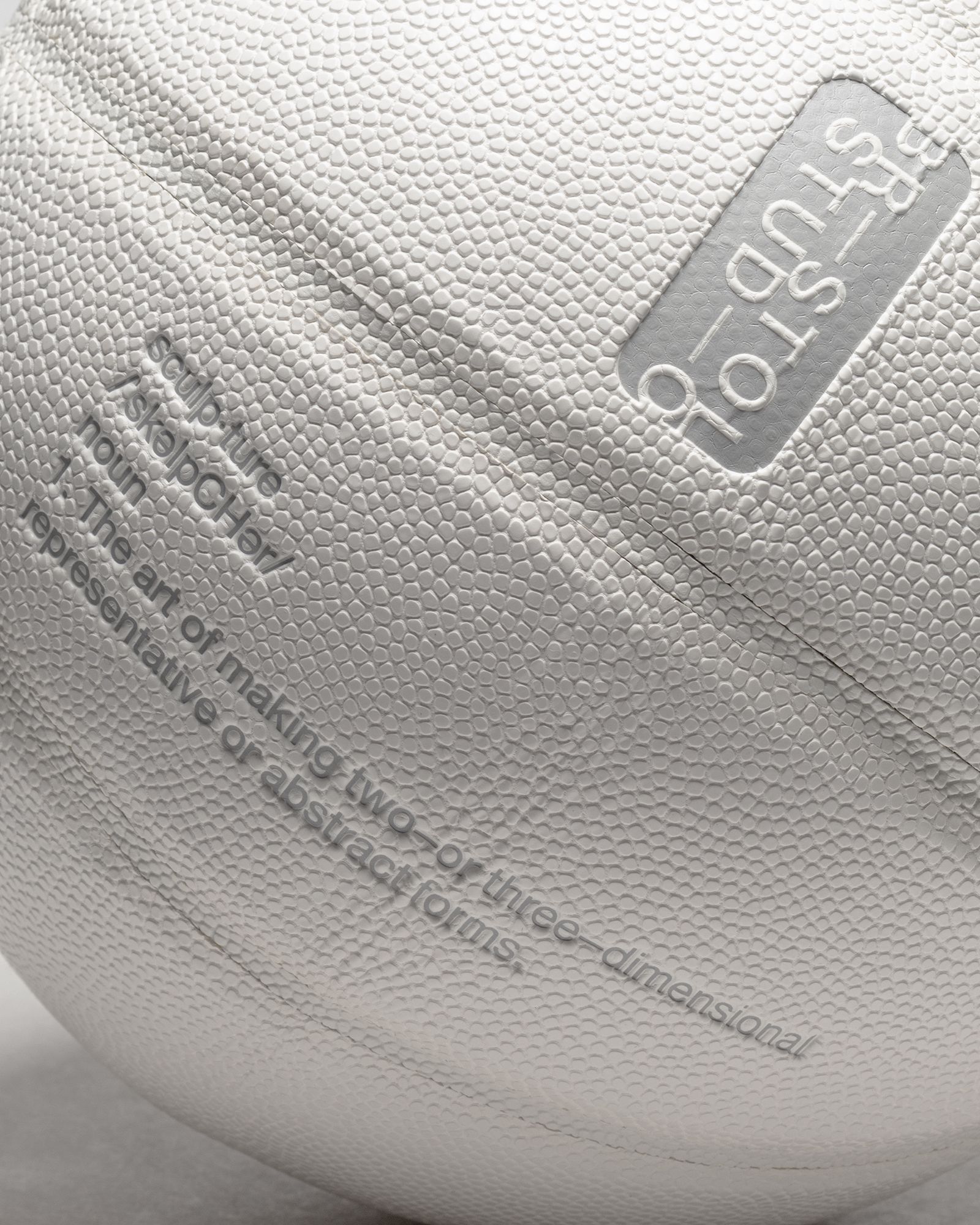 PEBBLE LEATHER BASKETBALL