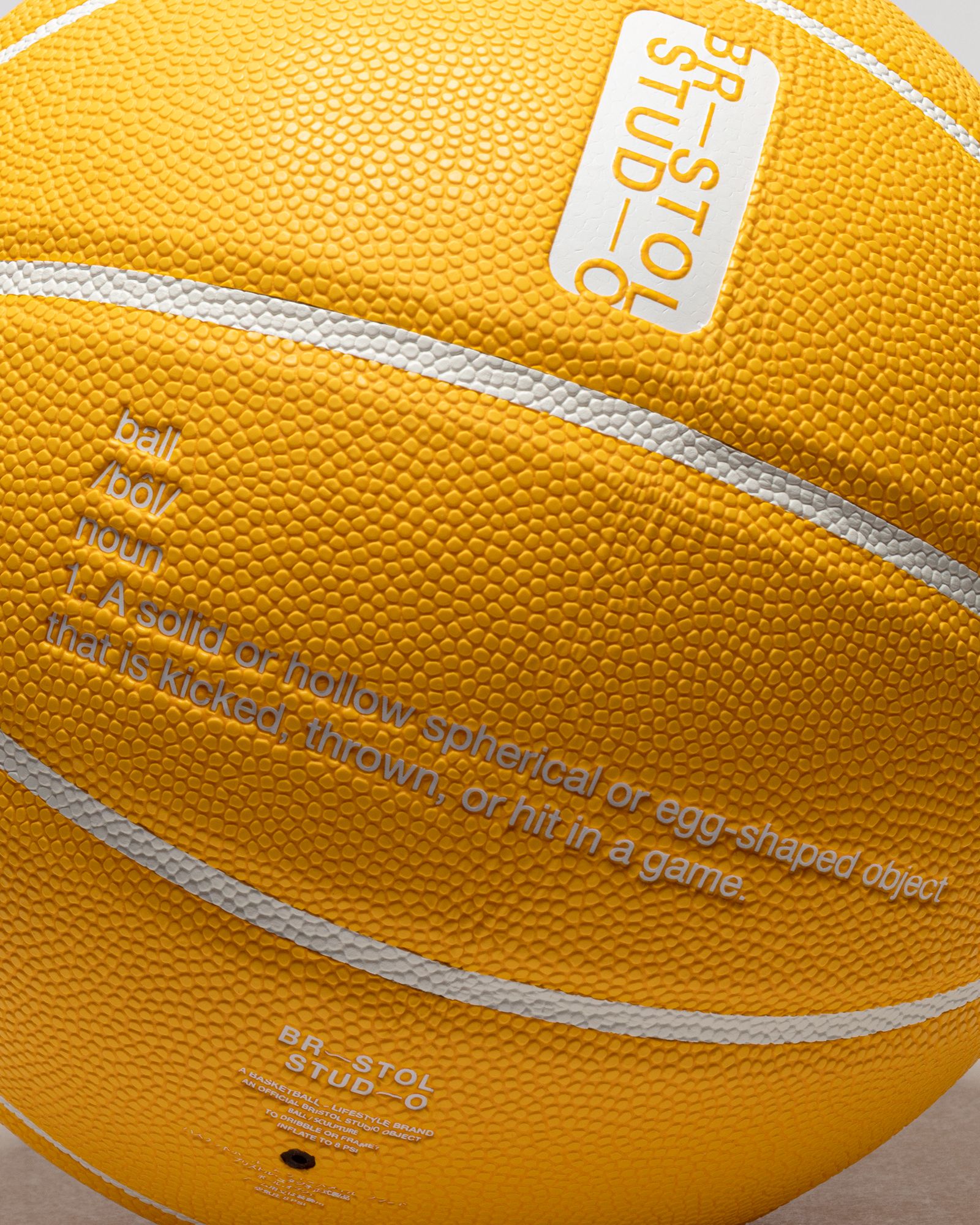 PEBBLE LEATHER BASKETBALL