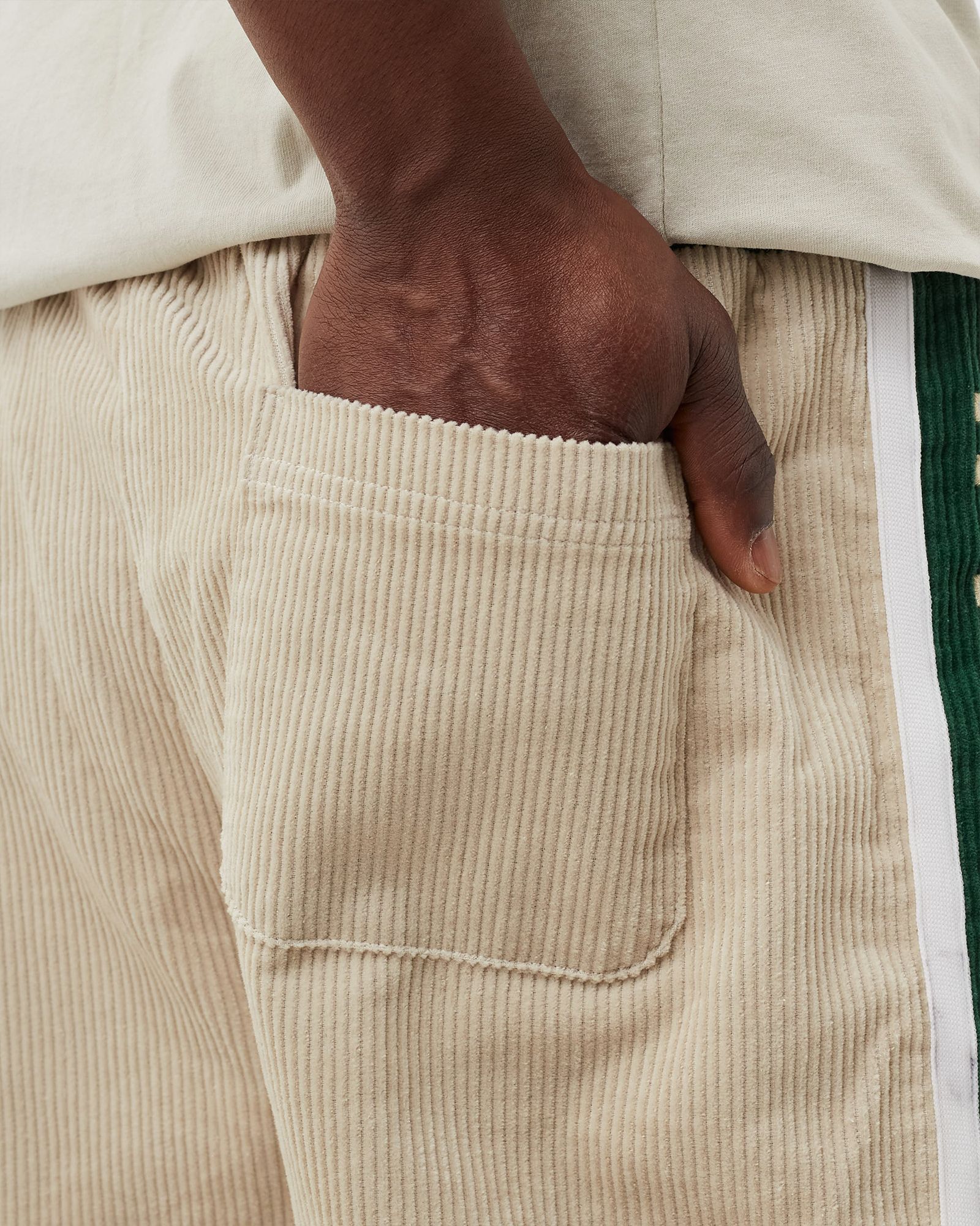 BSTN & NBA Milwaukee Bucks Corduroy Shorts