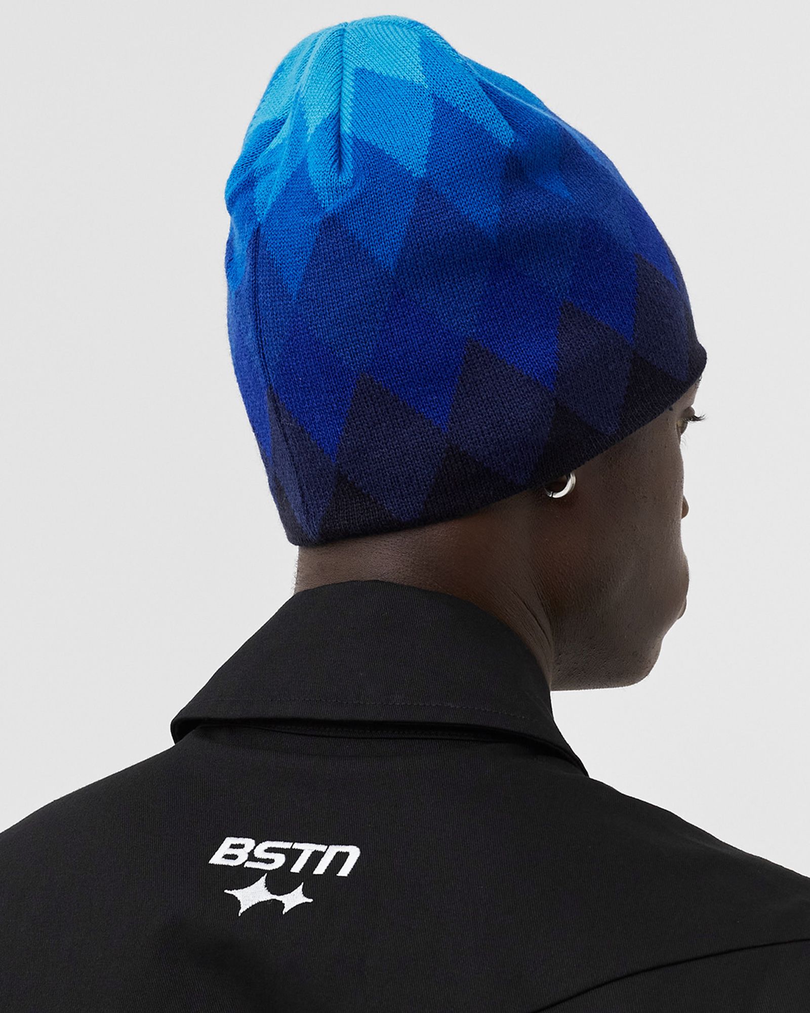 Diamond-Fade Skully Beanie