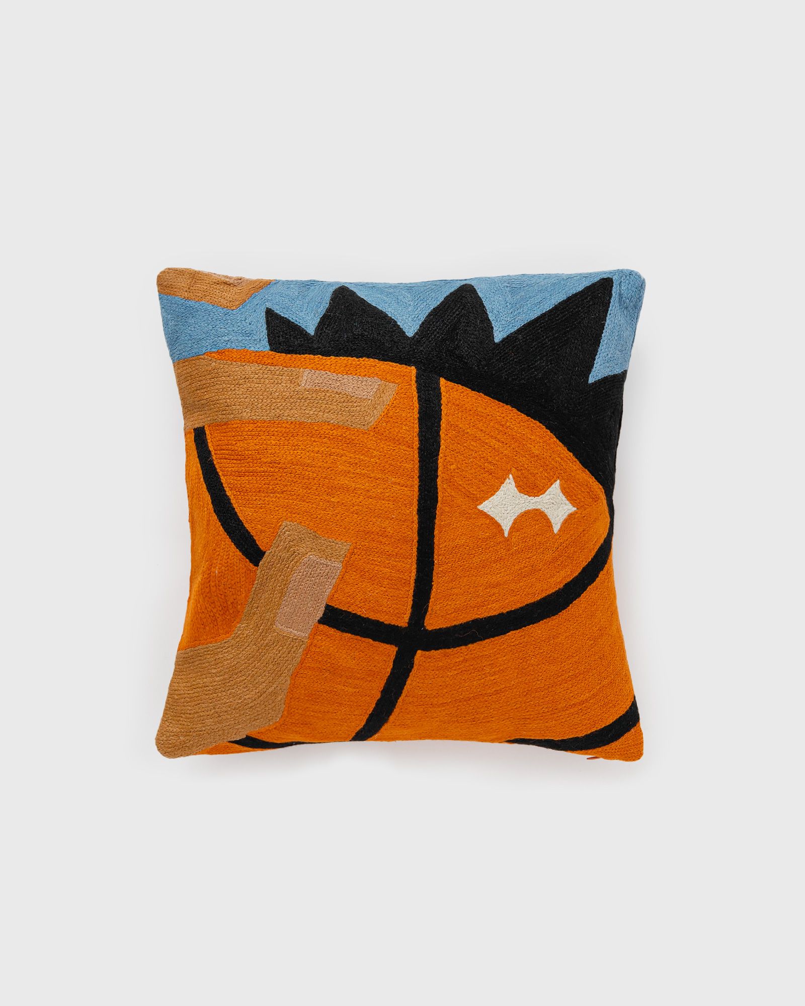 BASKETBALL PILLOW BY SULA
