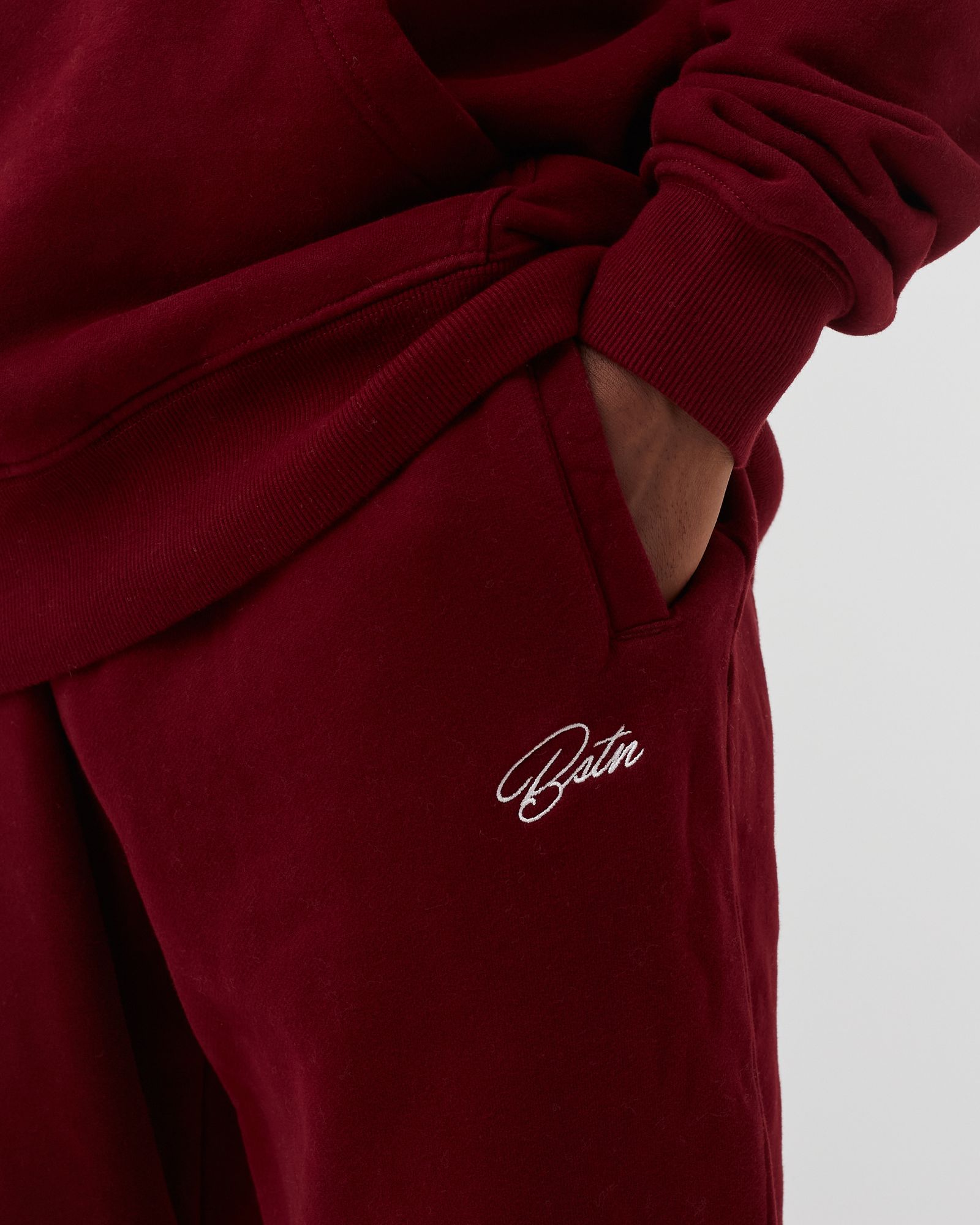 Classic Material Sweatpants