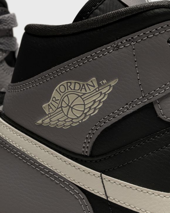 WMNS Air Jordan 1 Mid 'Cement Grey'