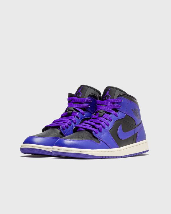 WMNS Air Jordan 1 Mid