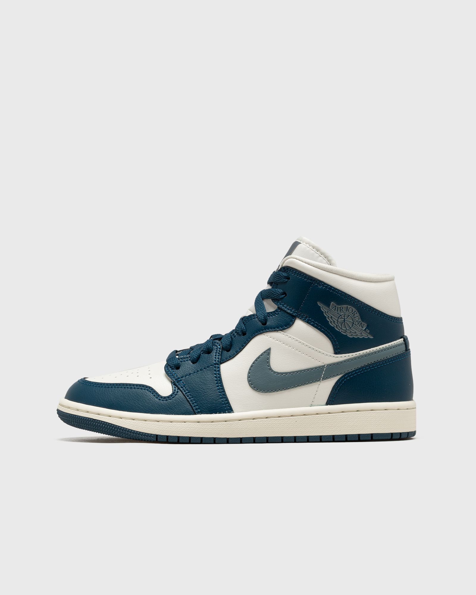WMNS AIR JORDAN 1 MID 'Sky J French Blue'