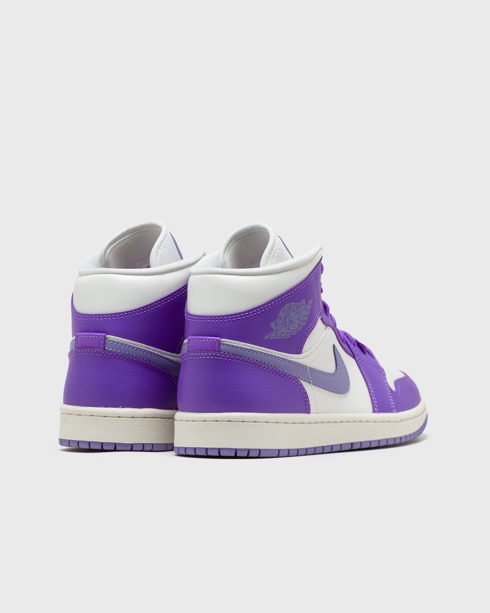 WMNS AIR JORDAN 1 MID 'Action Grape'
