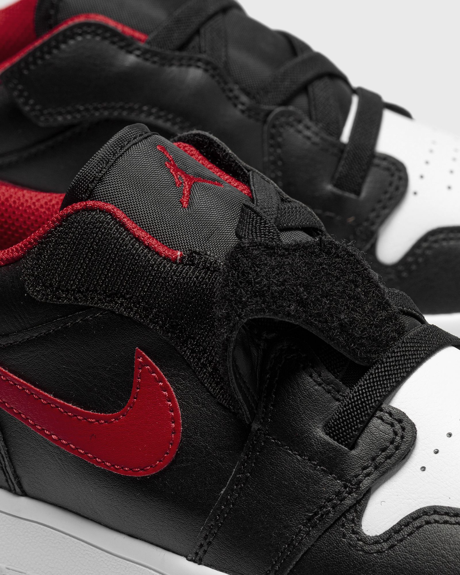 Jordan 1 Low Alt (PS)