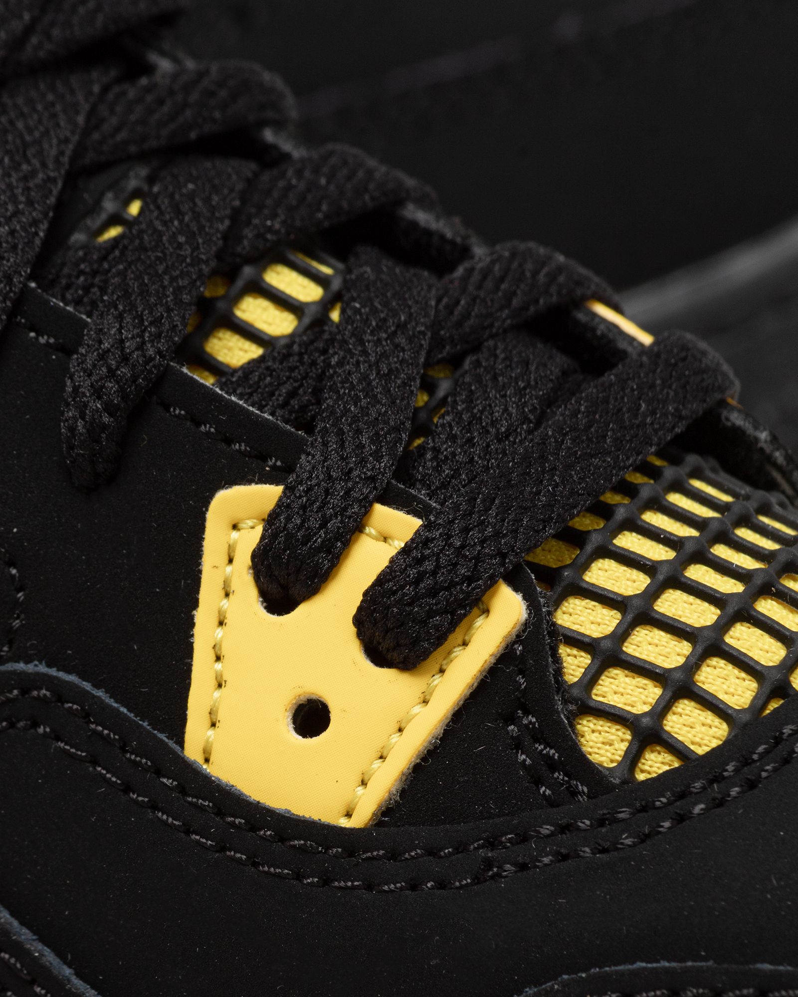 AIR JORDAN 4 RETRO "THUNDER" (PS)