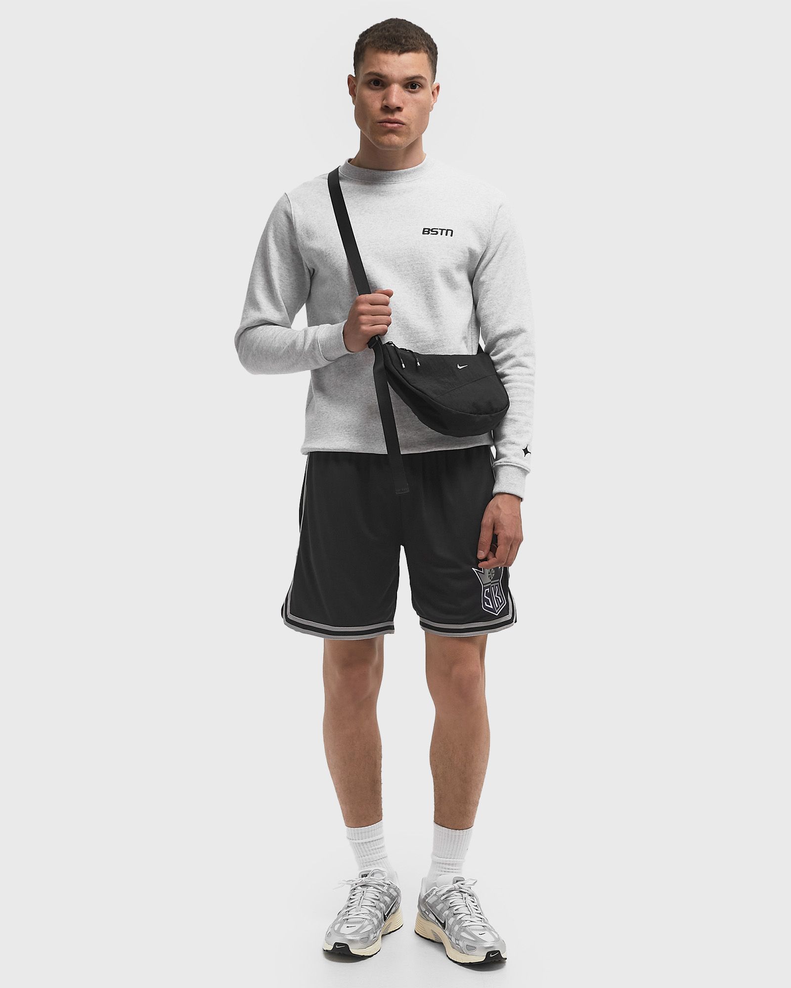 NBA OVERTIME WIN MESH SHORTS VINTAGE LOGO SACRAMENTO KINGS