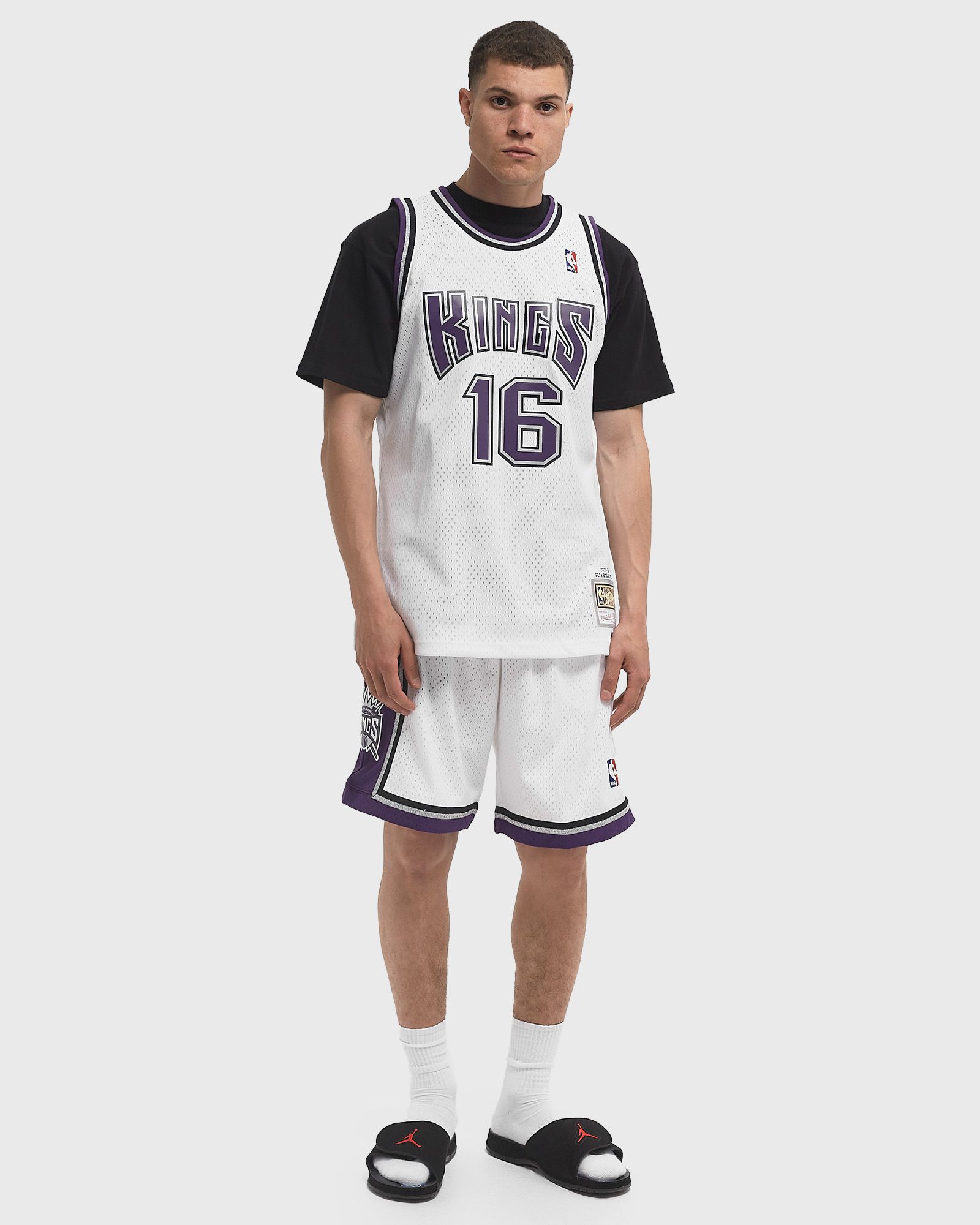 NBA WHITE SHORTS SACRAMENTO KINGS 2001