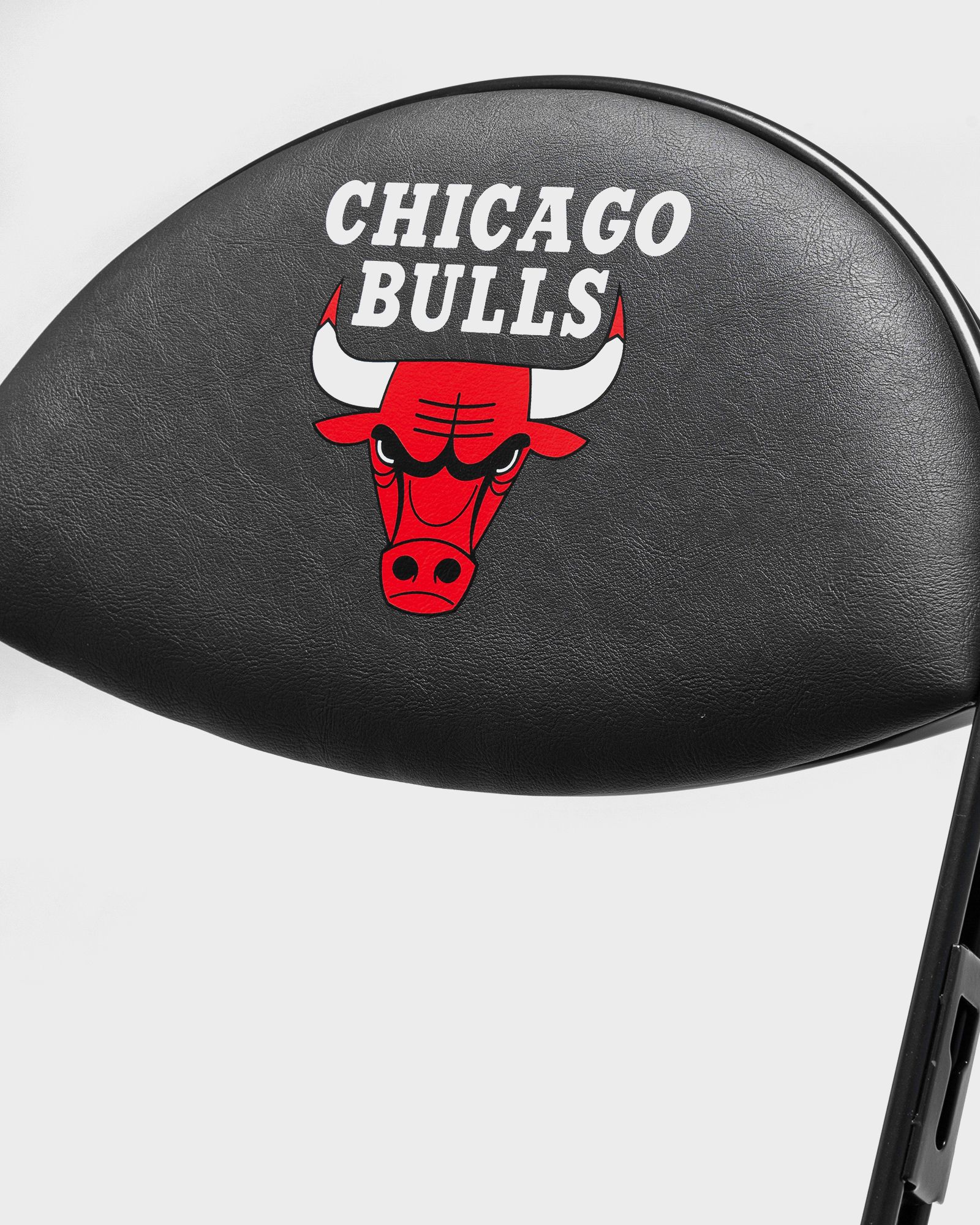 Chicago Bulls OFFICIAL NBA COURT SIDE FOLDING CHAIR