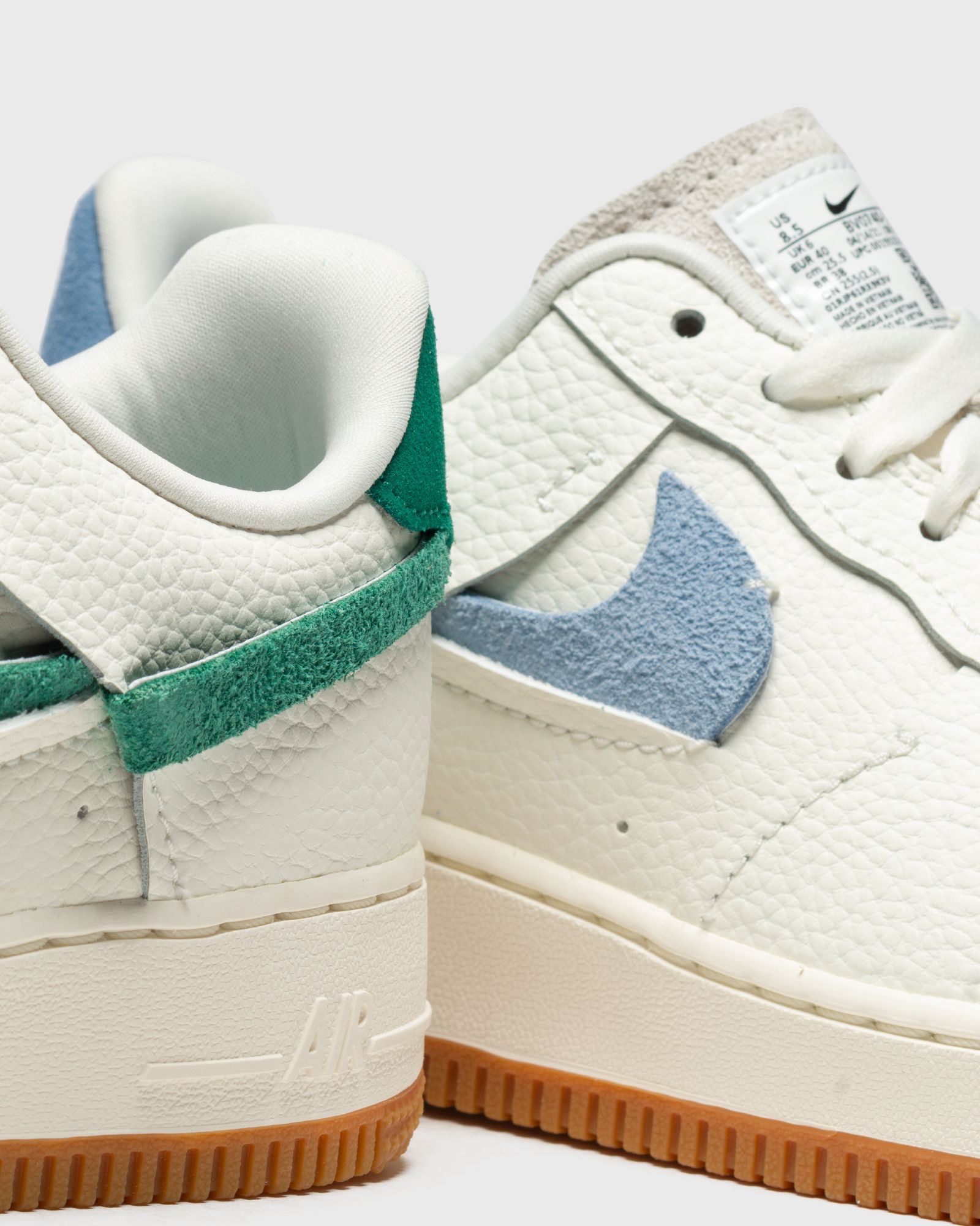 WMNS Air Force 1 '07 LXX