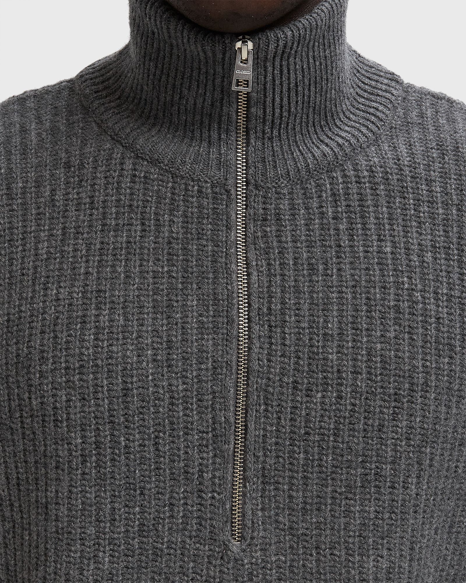 ZIPPED JUMPER