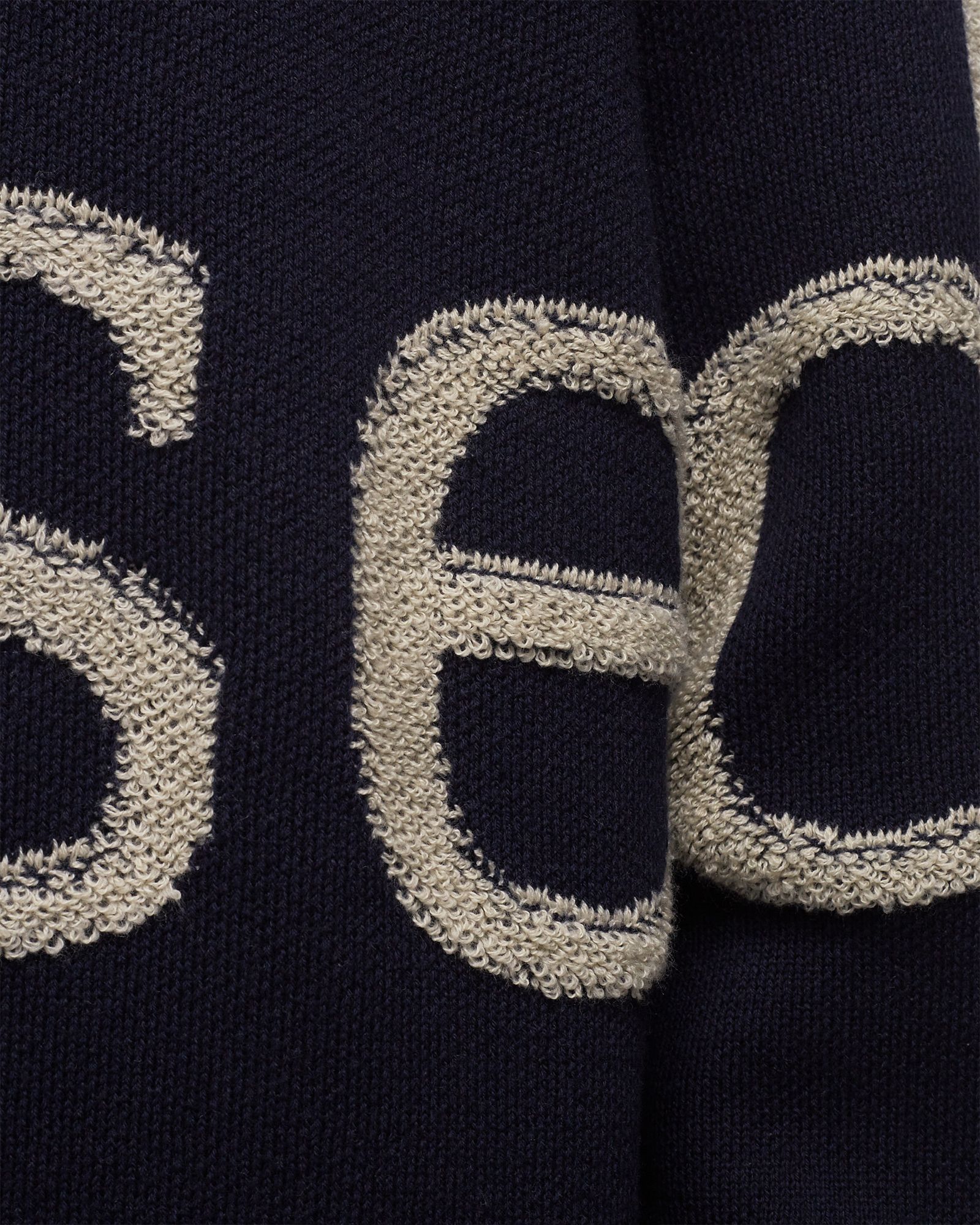 LOGO CREWNECK