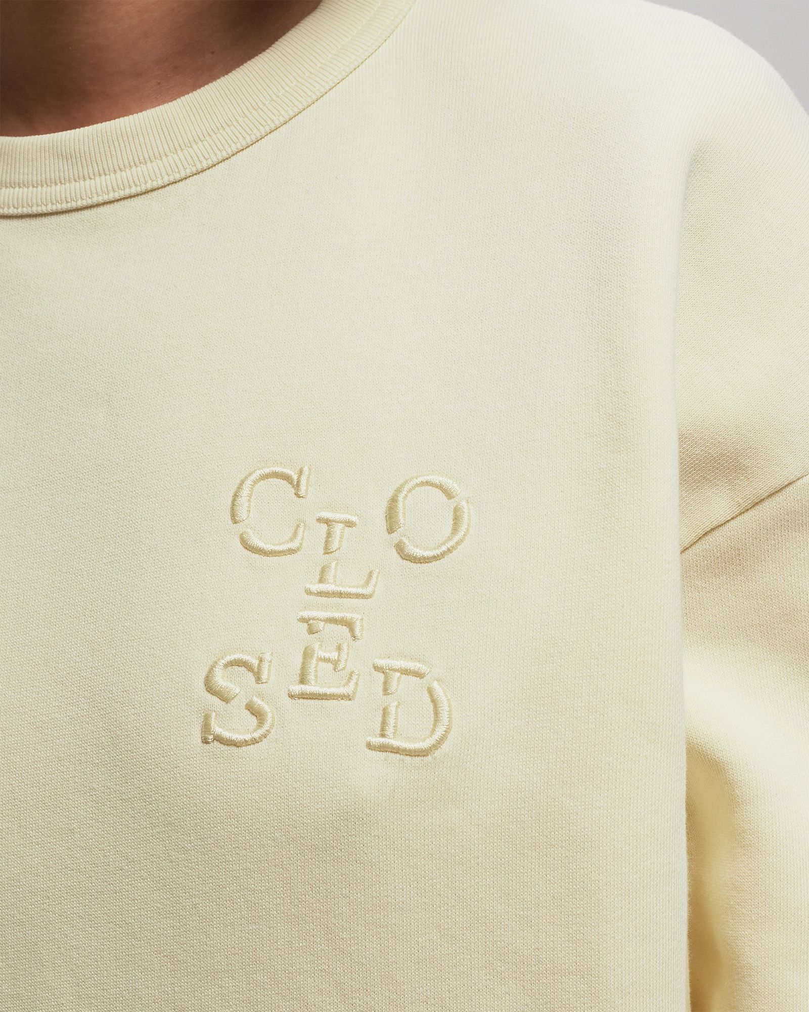 BASIC CREWNECK