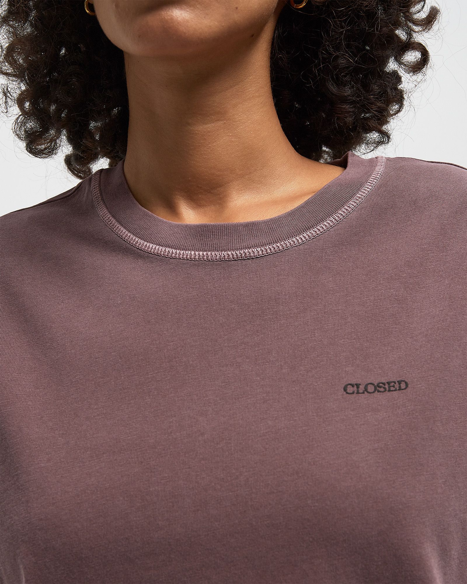 RELAXED TEE