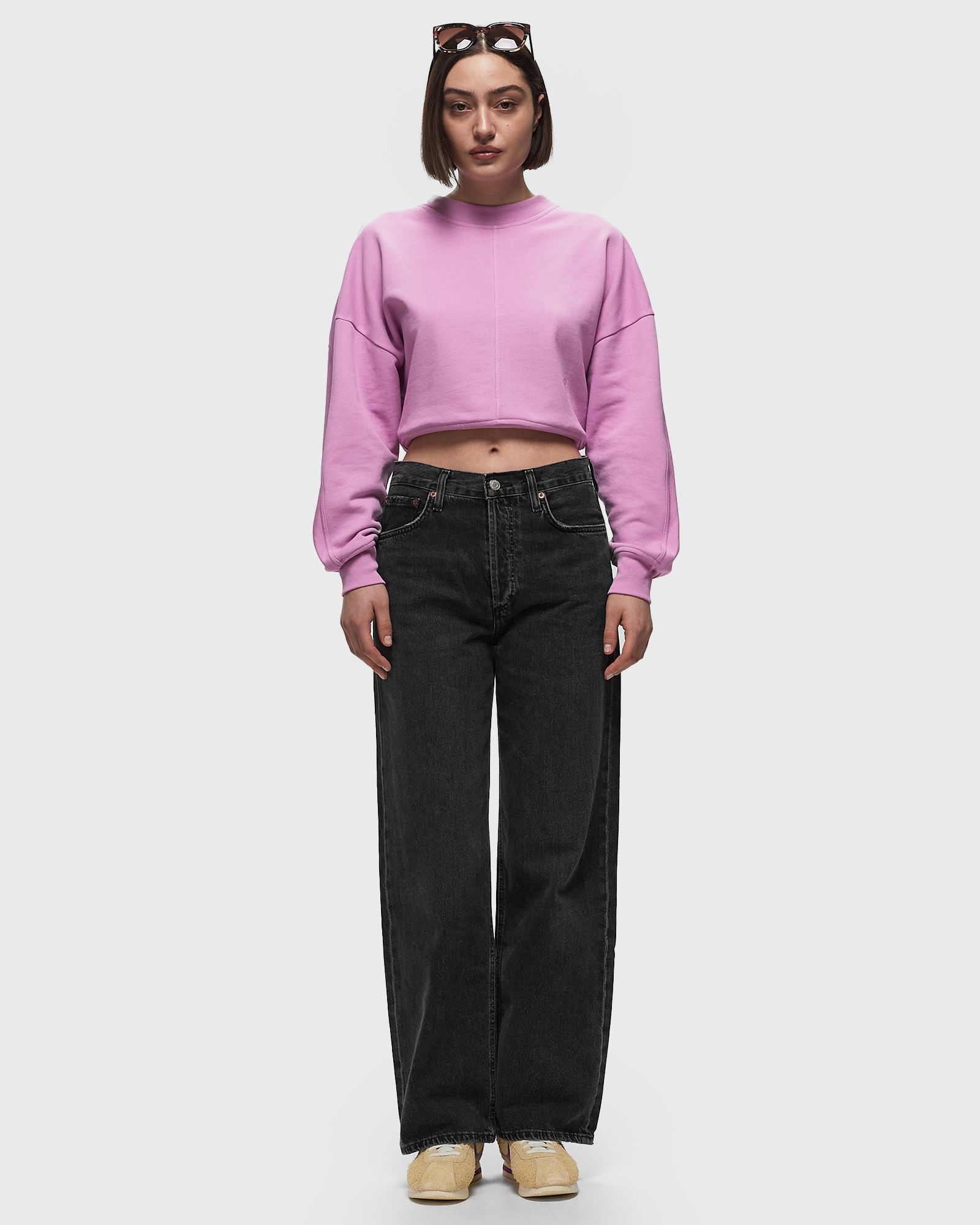 CROPPED CREW NECK