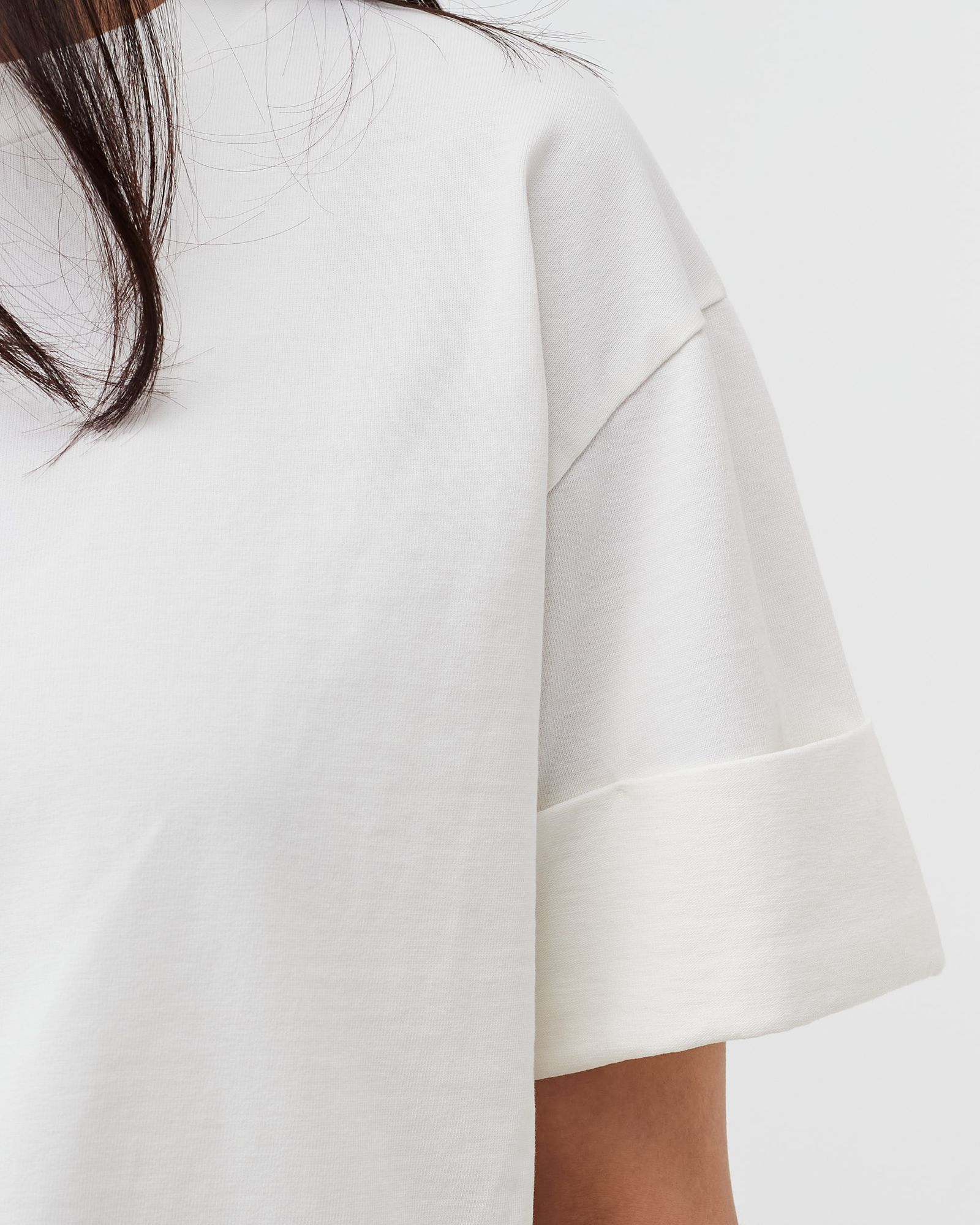 cropped t shirt