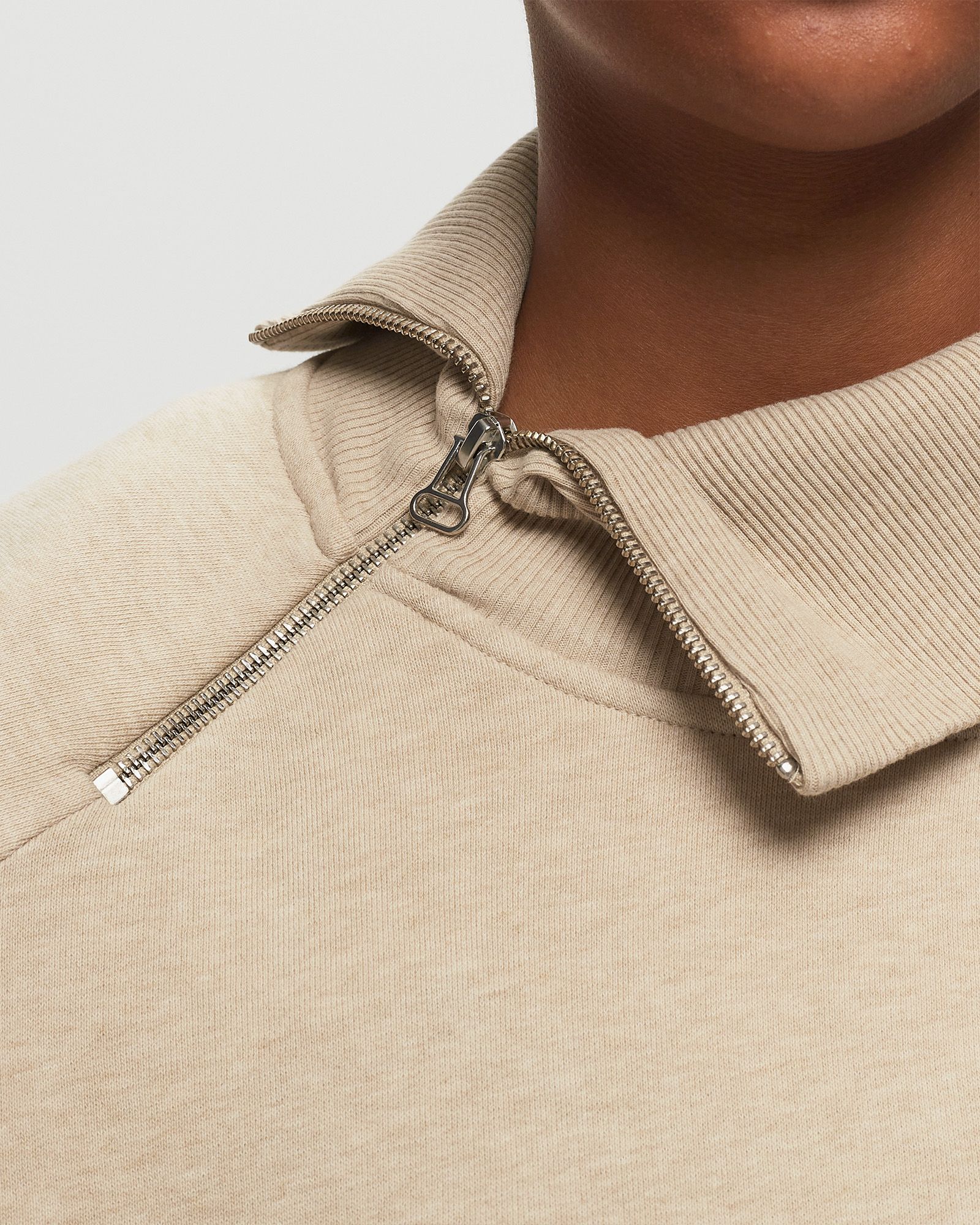 SIDE ZIP SWEATSHIRT