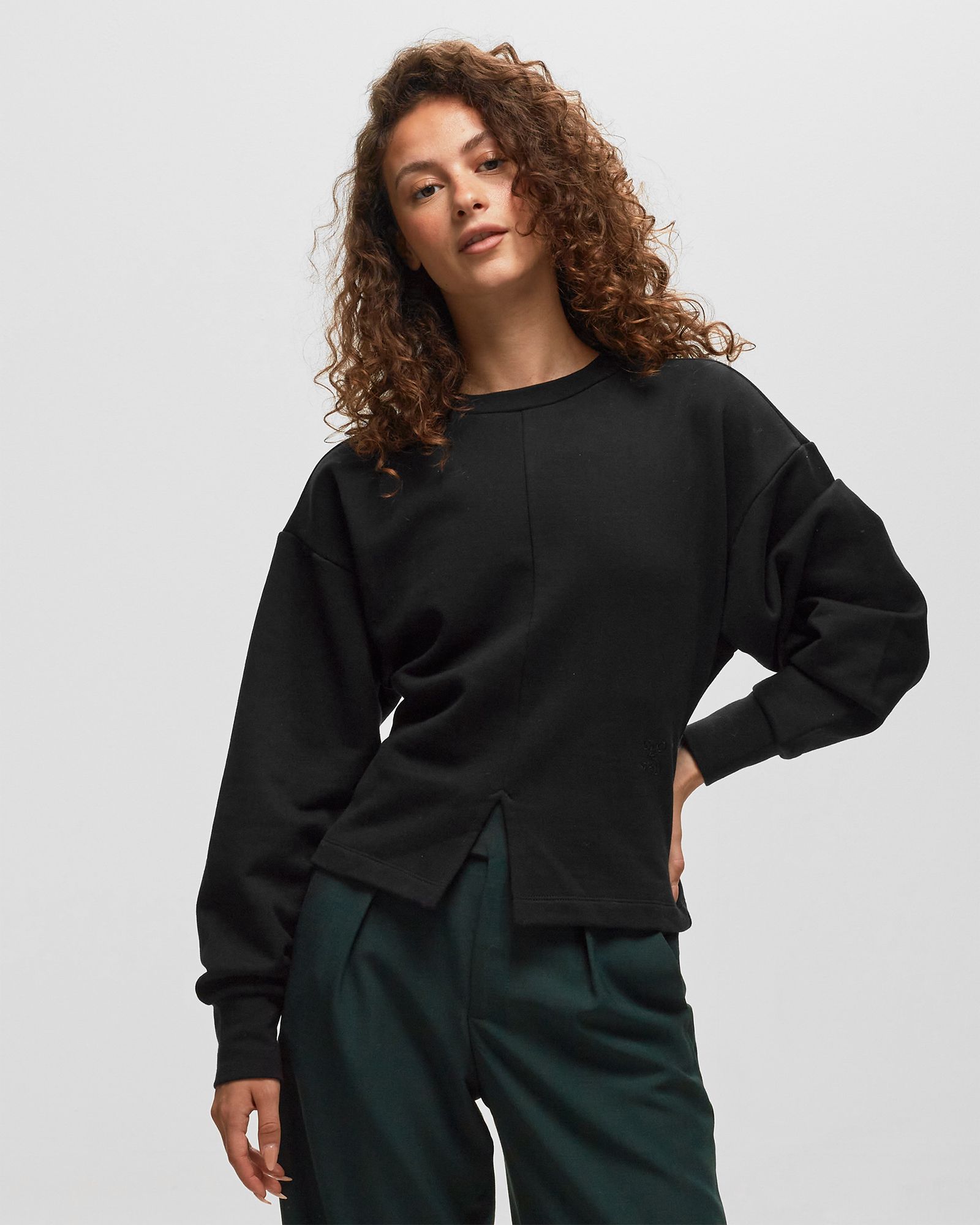 CREW NECK LONG SLEEVE