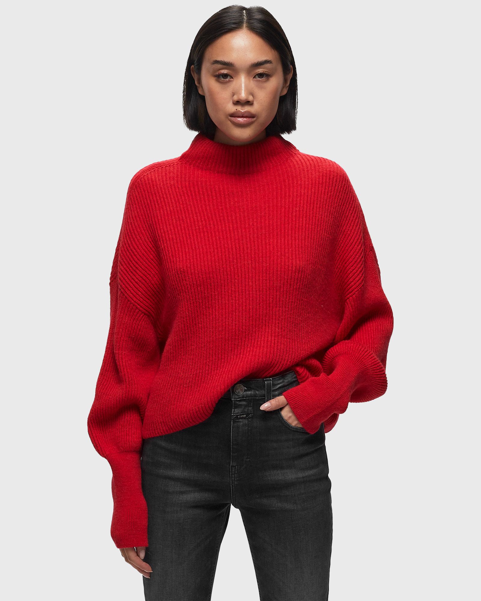 FUNNEL NECK LONG SLEEVE