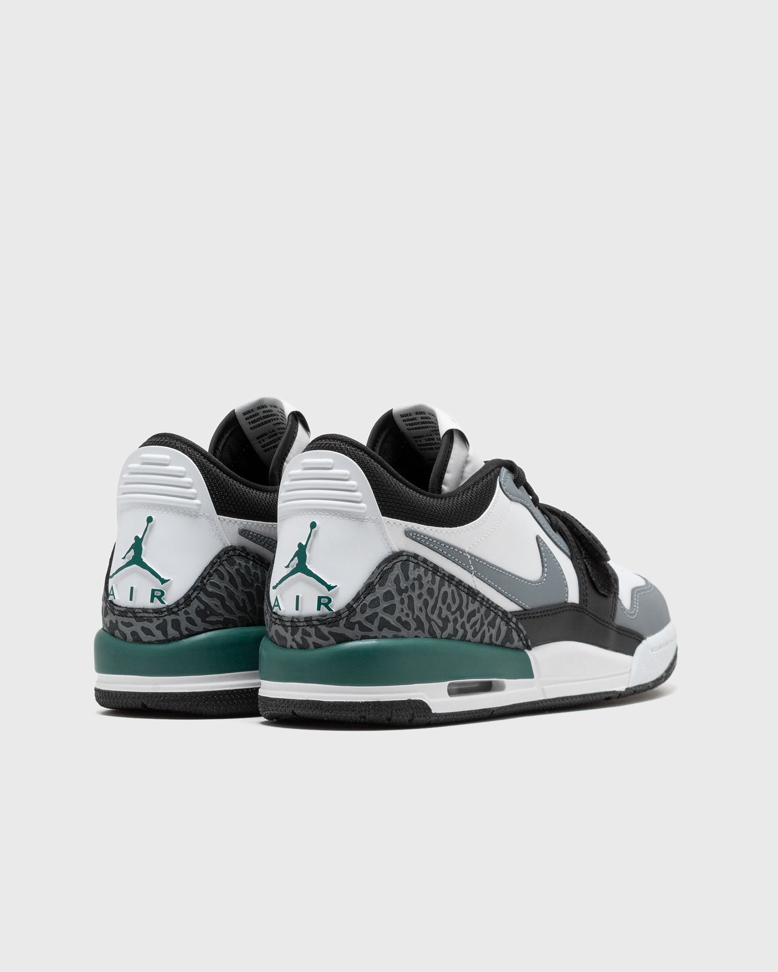 靴 Air Jordan Legacy 312 Low 27cm Jordan Legacy 312 Low | Foot Locker Canada