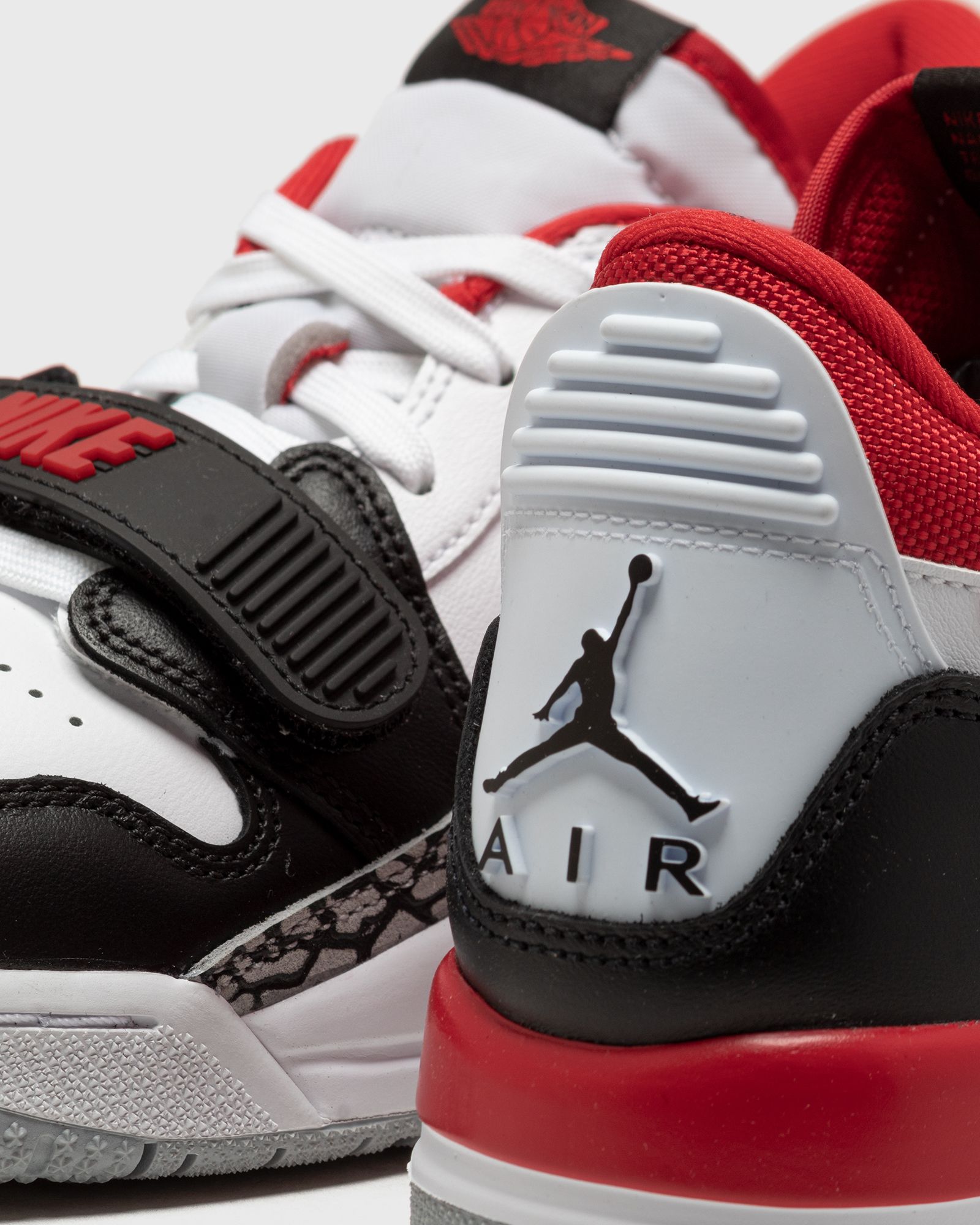 AIR JORDAN LEGACY 312 LOW (GS)