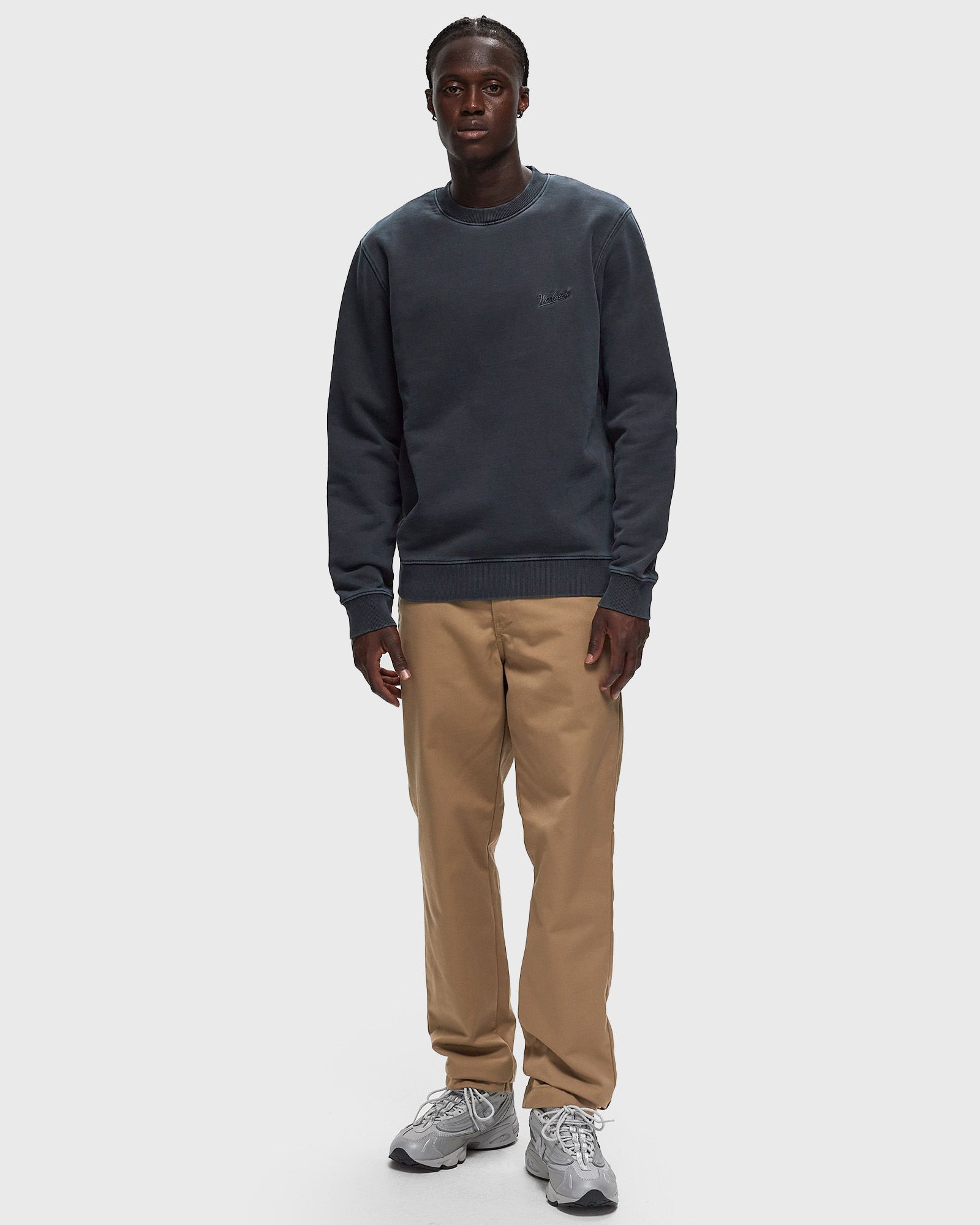 GARMENT DYED CREWNECK