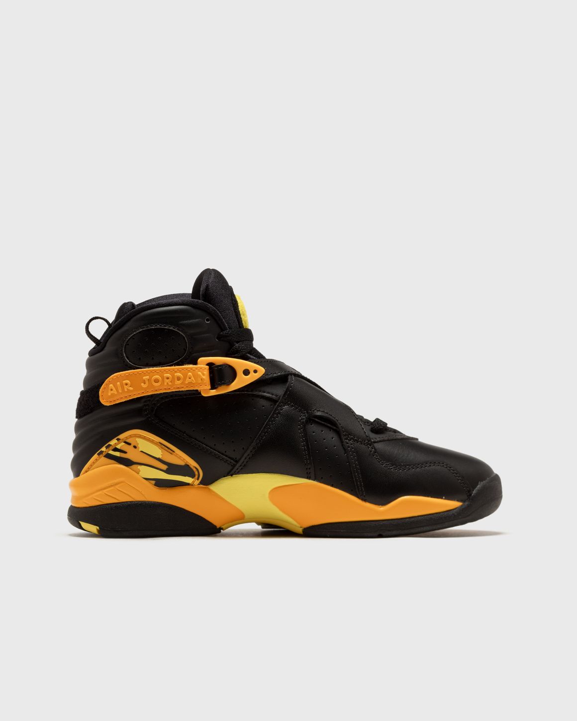 Black and yellow jordan 8 sales