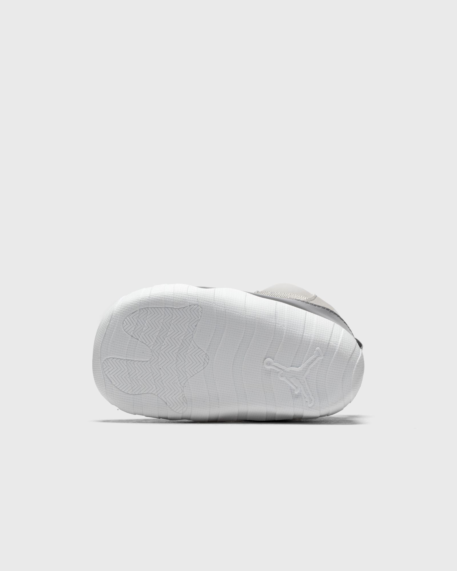 Air Jordan 11 Retro (CRIB) 'COOL GREY'