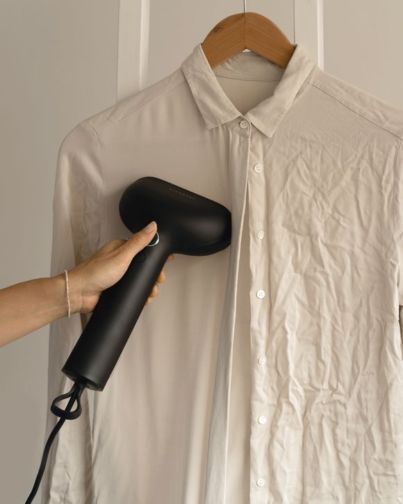 Cirrus X Handheld Steamer Onyx - EU PLUG