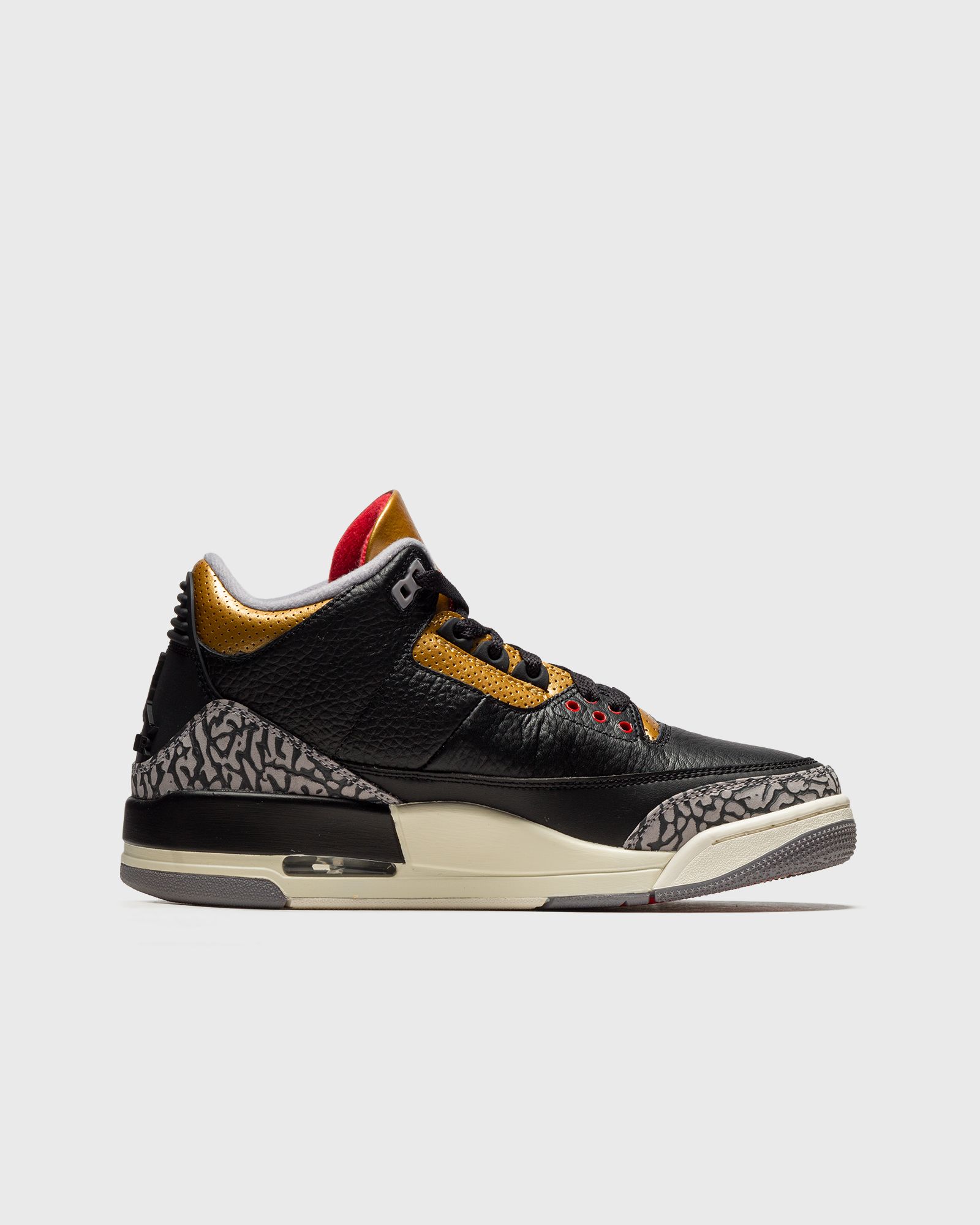 WMNS Air Jordan 3 Retro "Black Cement Gold"