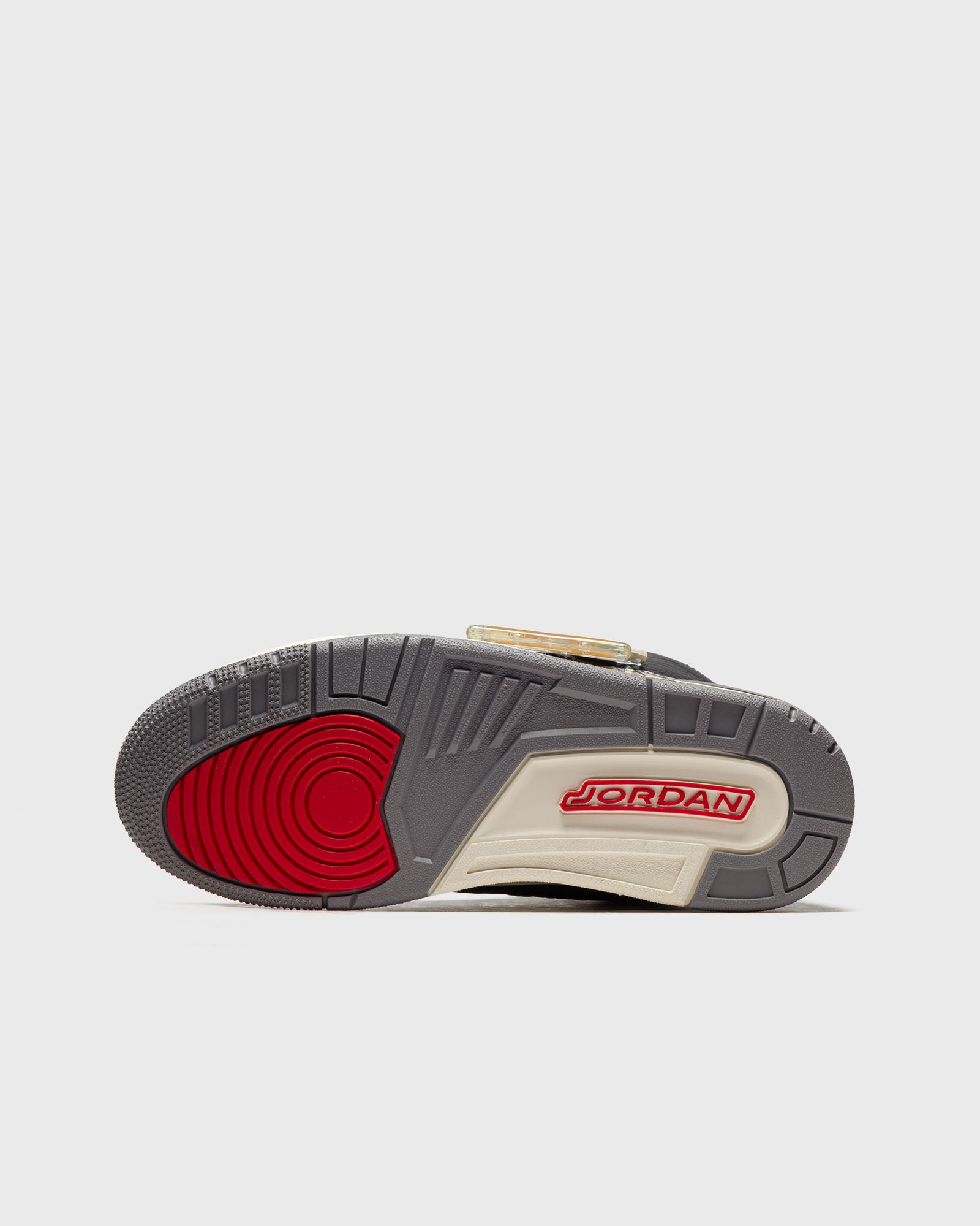 WMNS Air Jordan 3 Retro "Black Cement Gold"