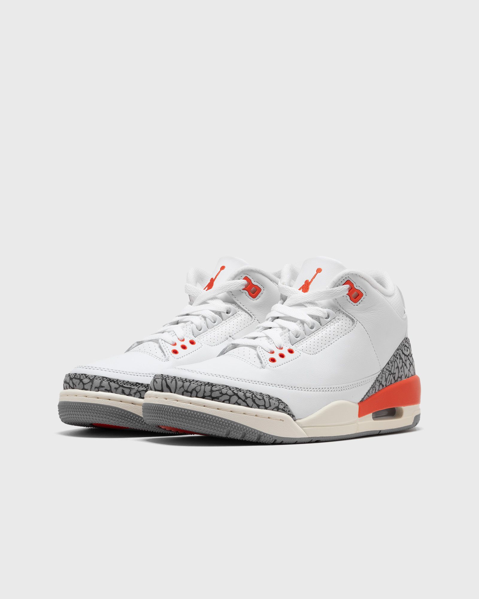 AIR JORDAN 3 RETRO "Georgia Peach"