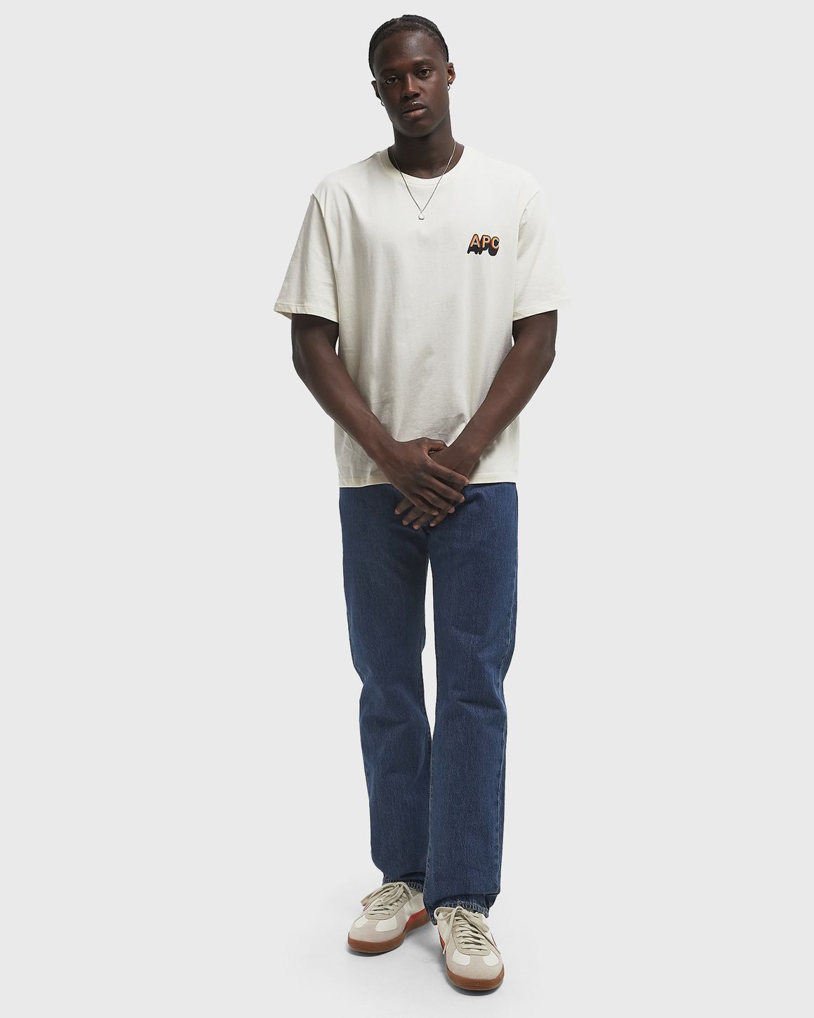 【関税込み】A.P.C. オフホワイト 70's H Tシャツ A.P.C. 70'S H - GOTS TEE White | BSTN Store