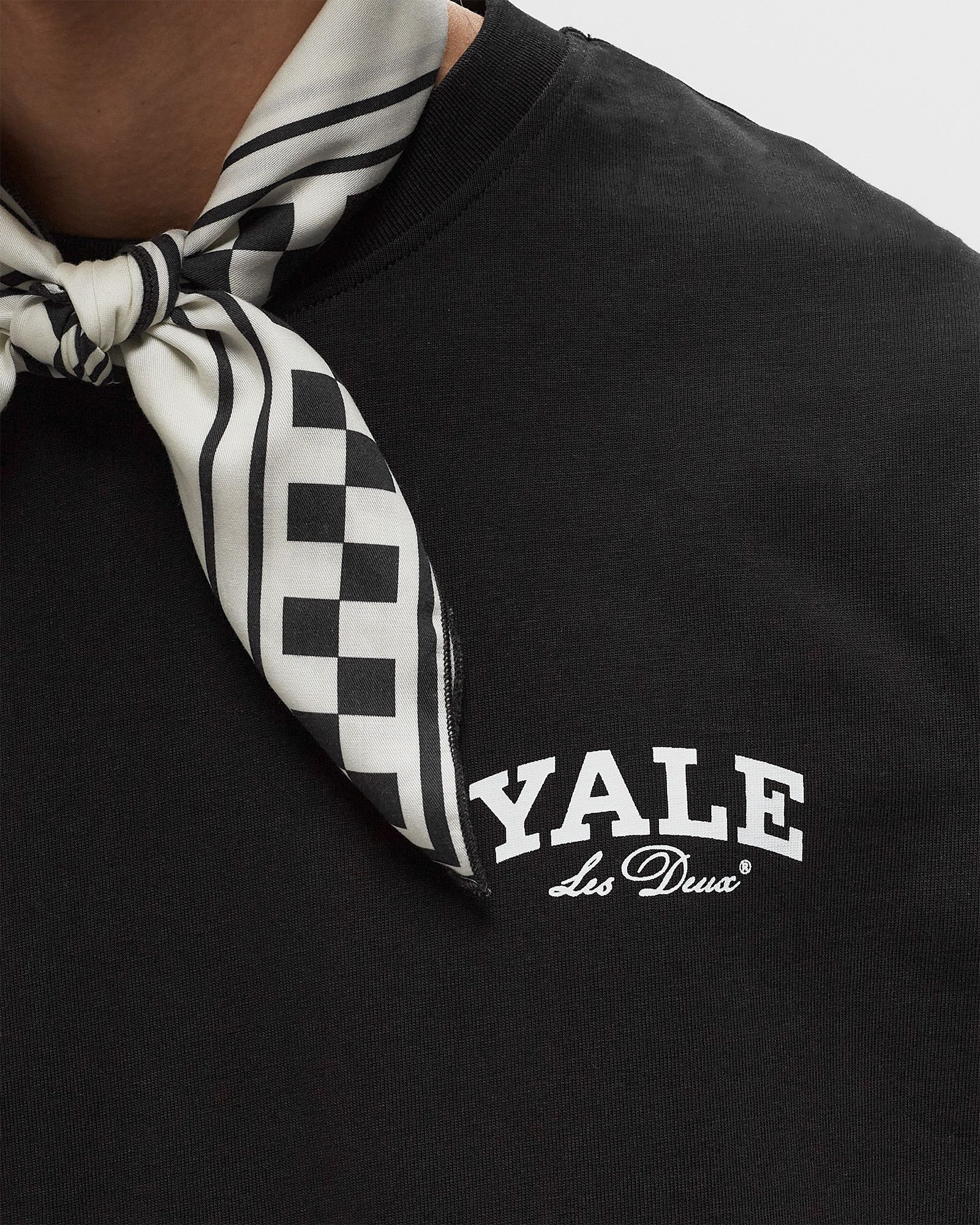 Yale Bulldog T-Shirt
