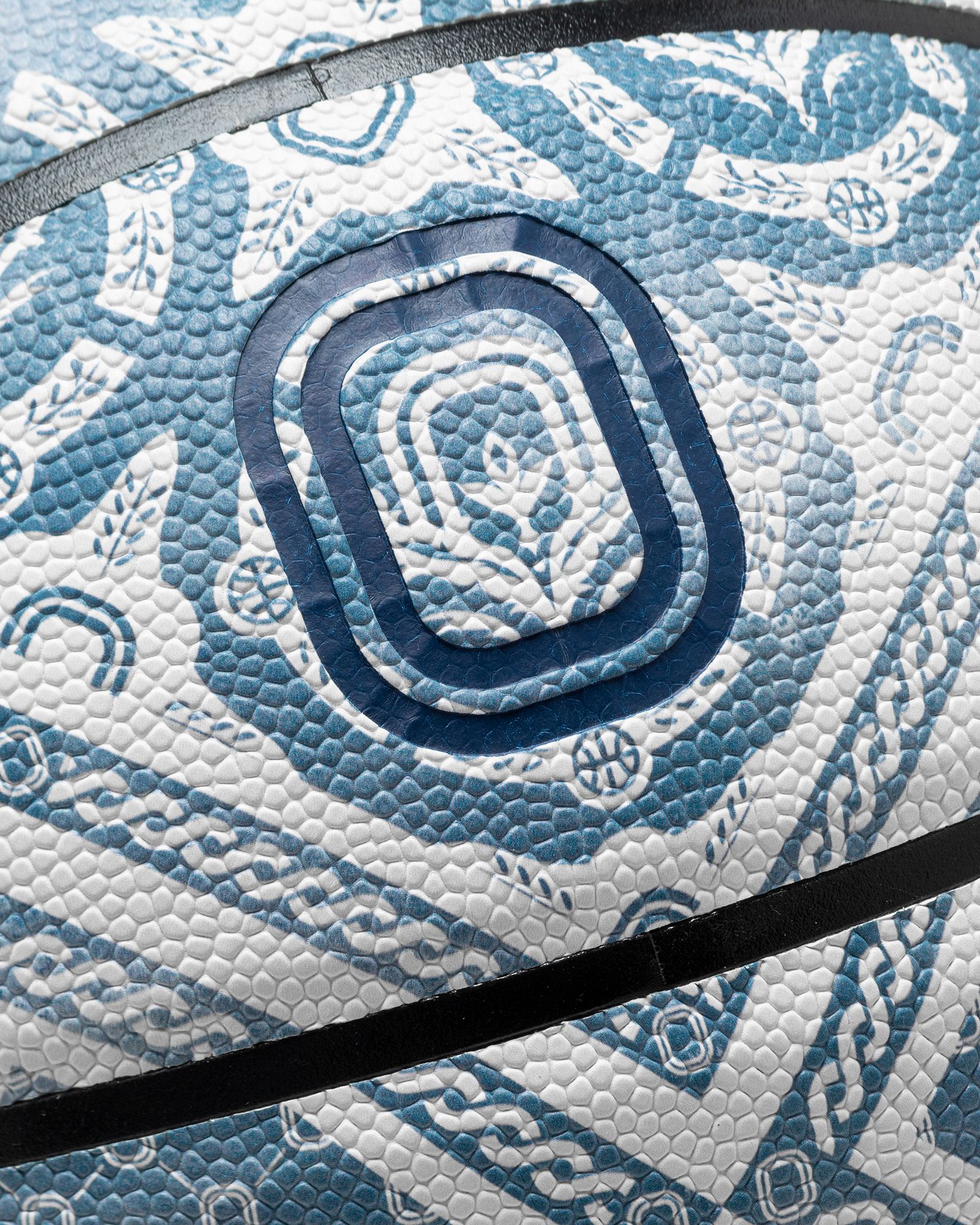 Courtside Basketball Size 7