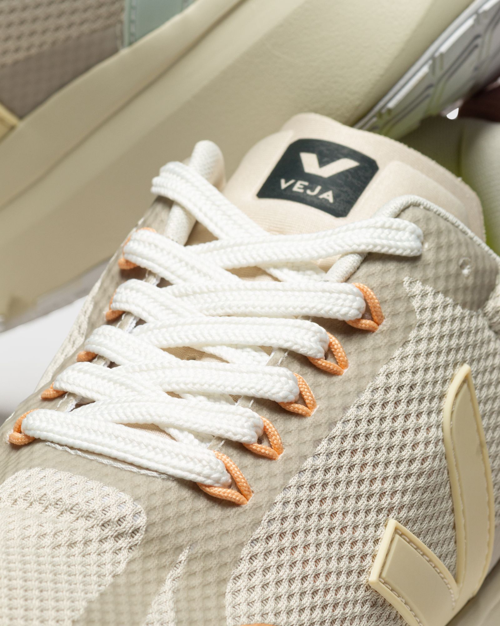 WMNS CONDOR 2 ALVEOMESH