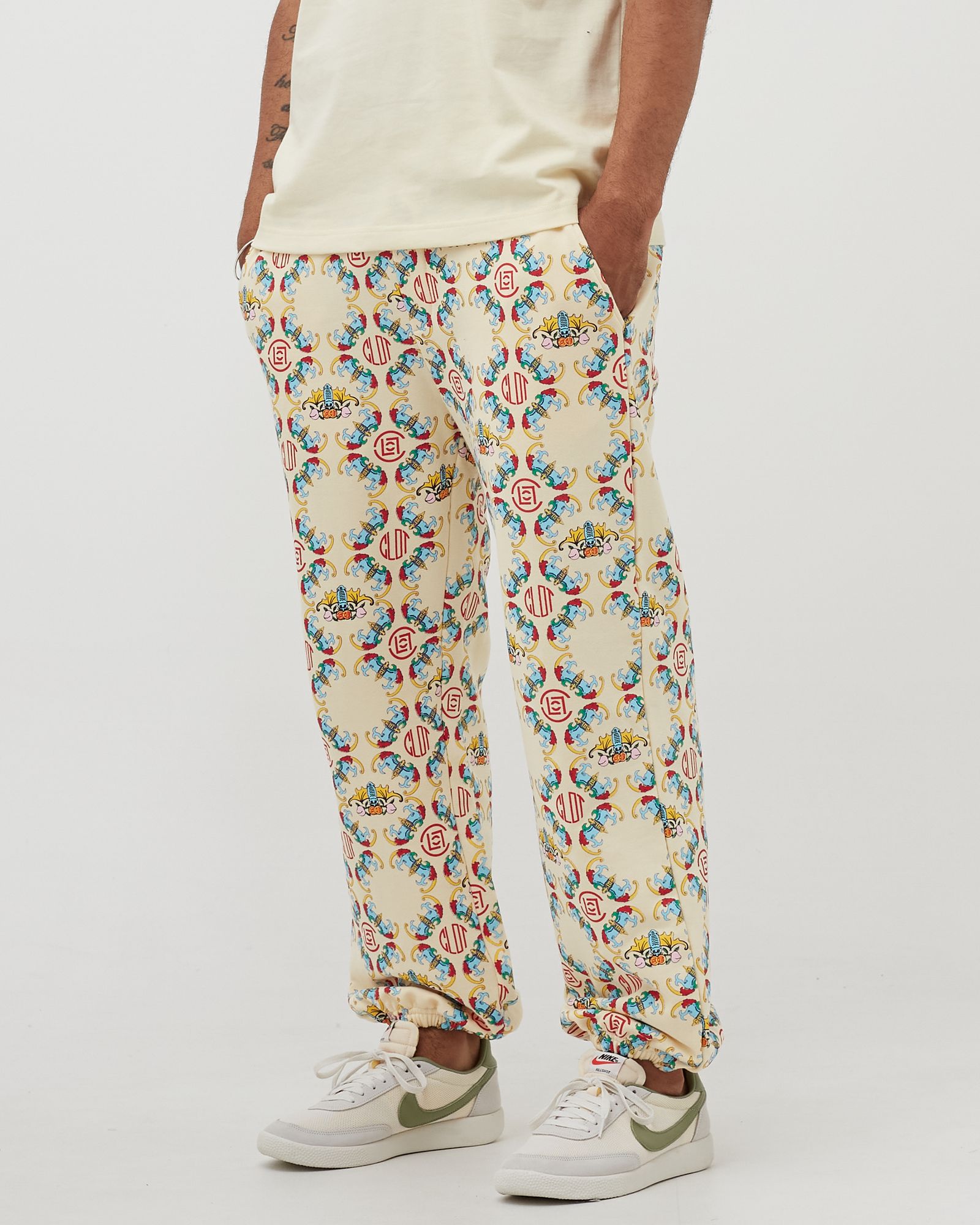 CHINESE PRINT SWEAT PANTS