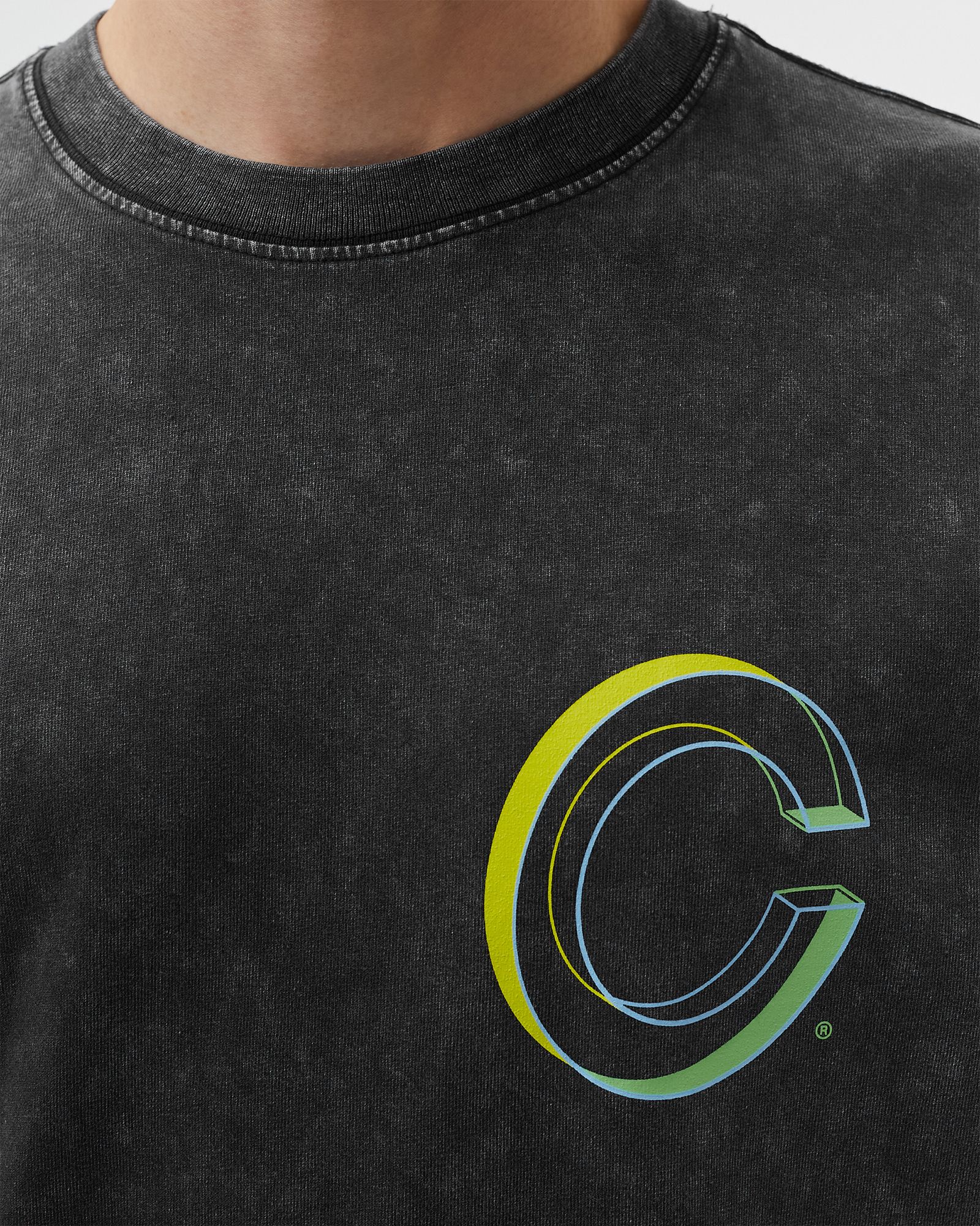 GLOBE LOGO TEE