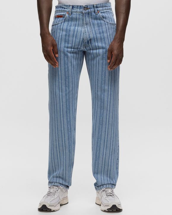 STRAIGHT LEG JEANS