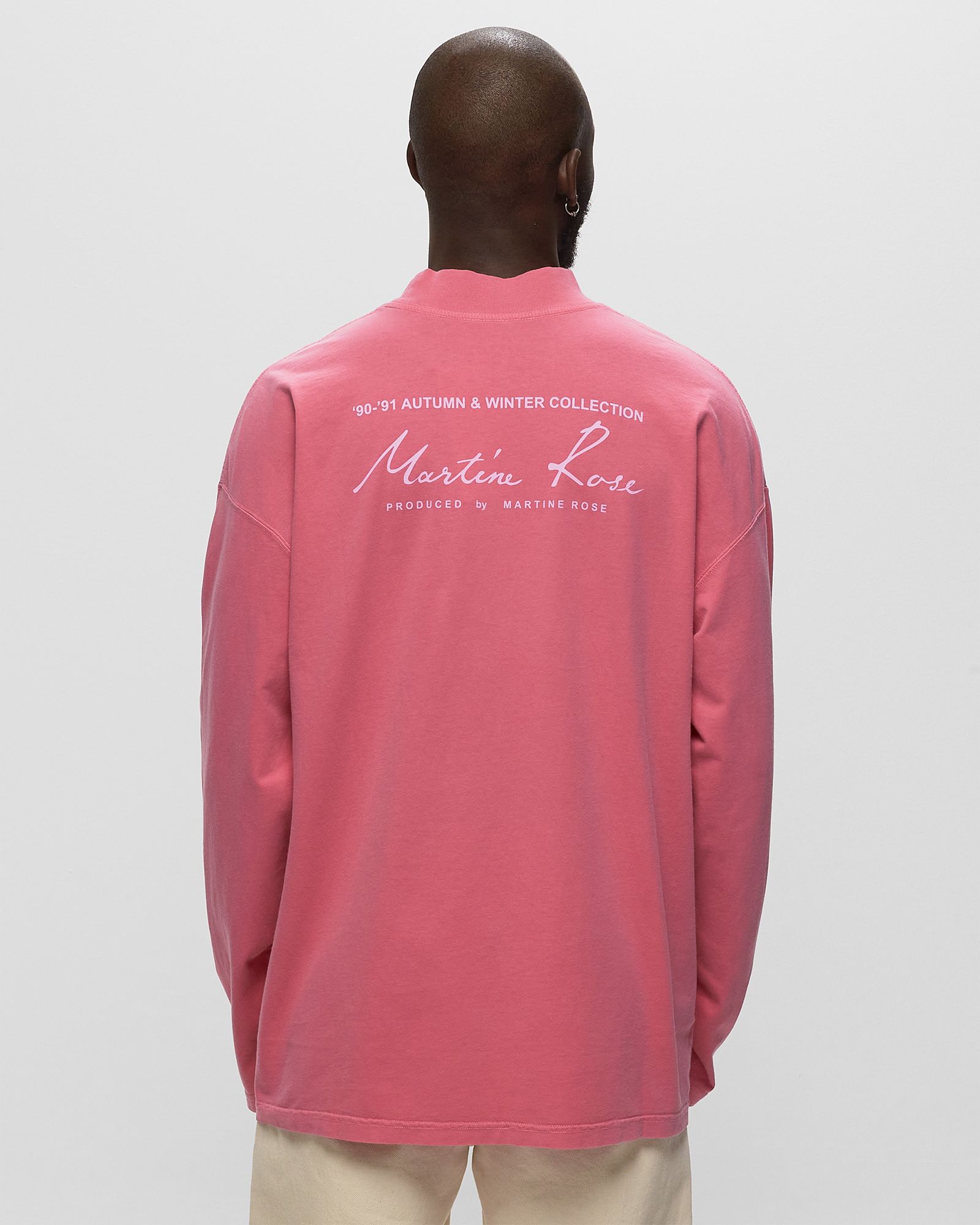 FUNNEL NECK TEE