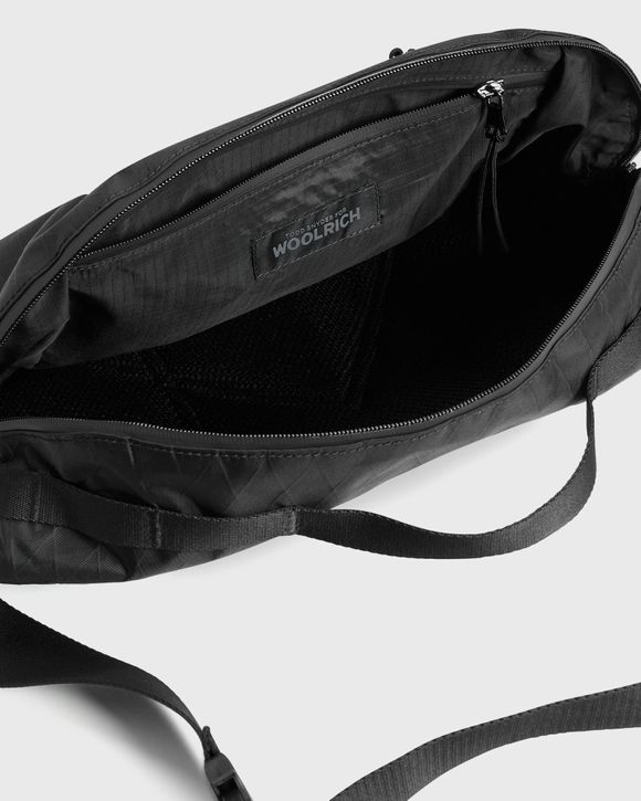 BLACK LABEL - SLING BAG